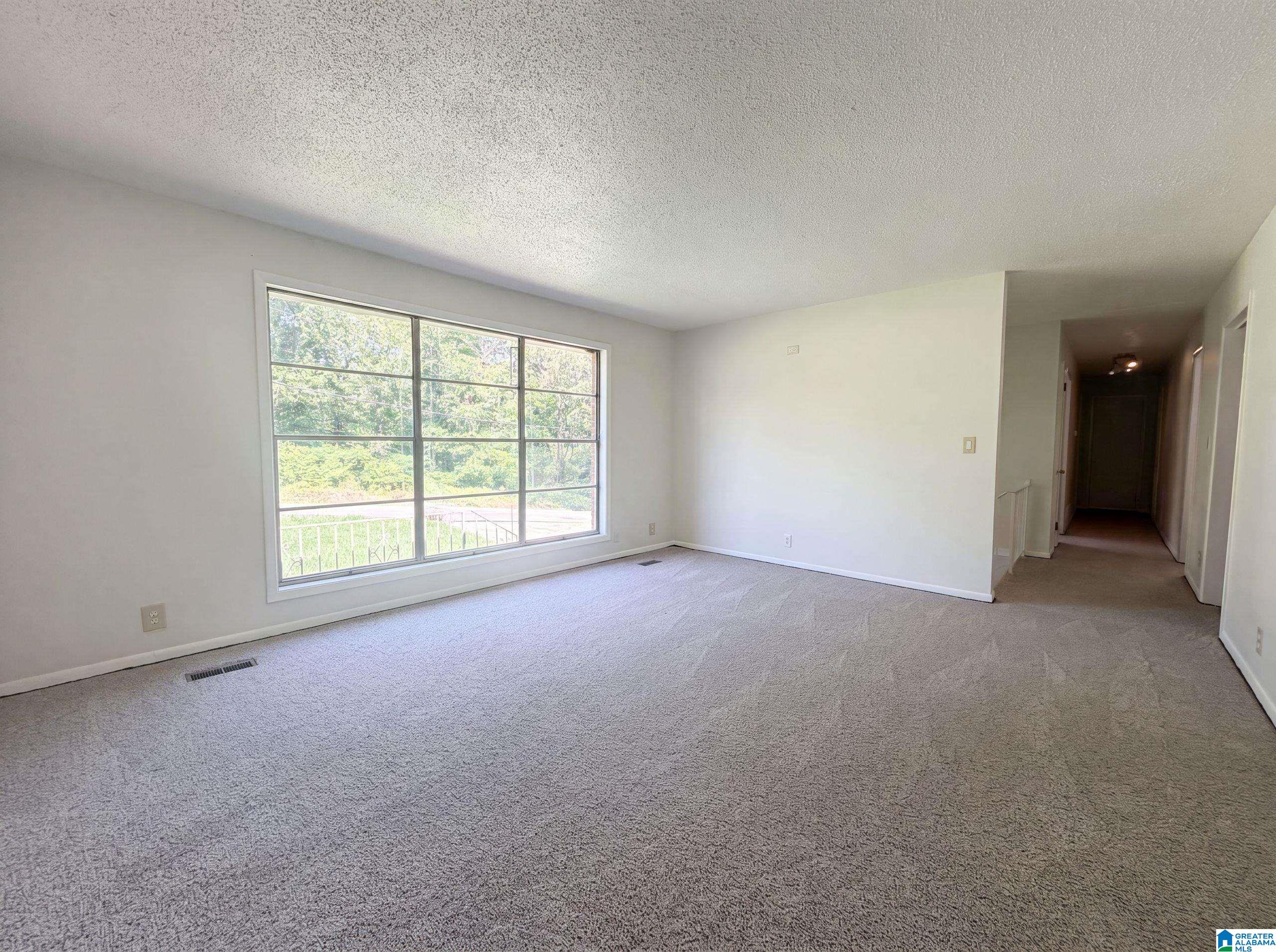 Photo 3 of Sale Pending at 3115 33rd Street Sw, Birmingham, AL 35211 | MLS# 21457434 | Listing updated on 2026-07-31