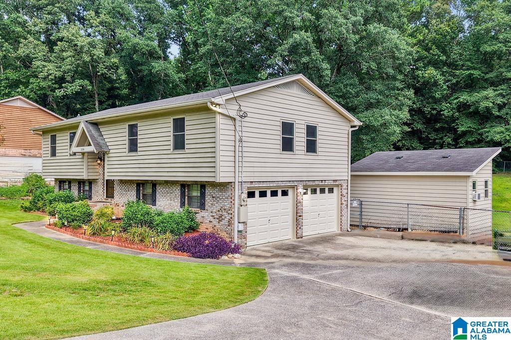 27th image of 2006 1st Avenue W, Alabaster, AL 35114 | MLS# 21457475