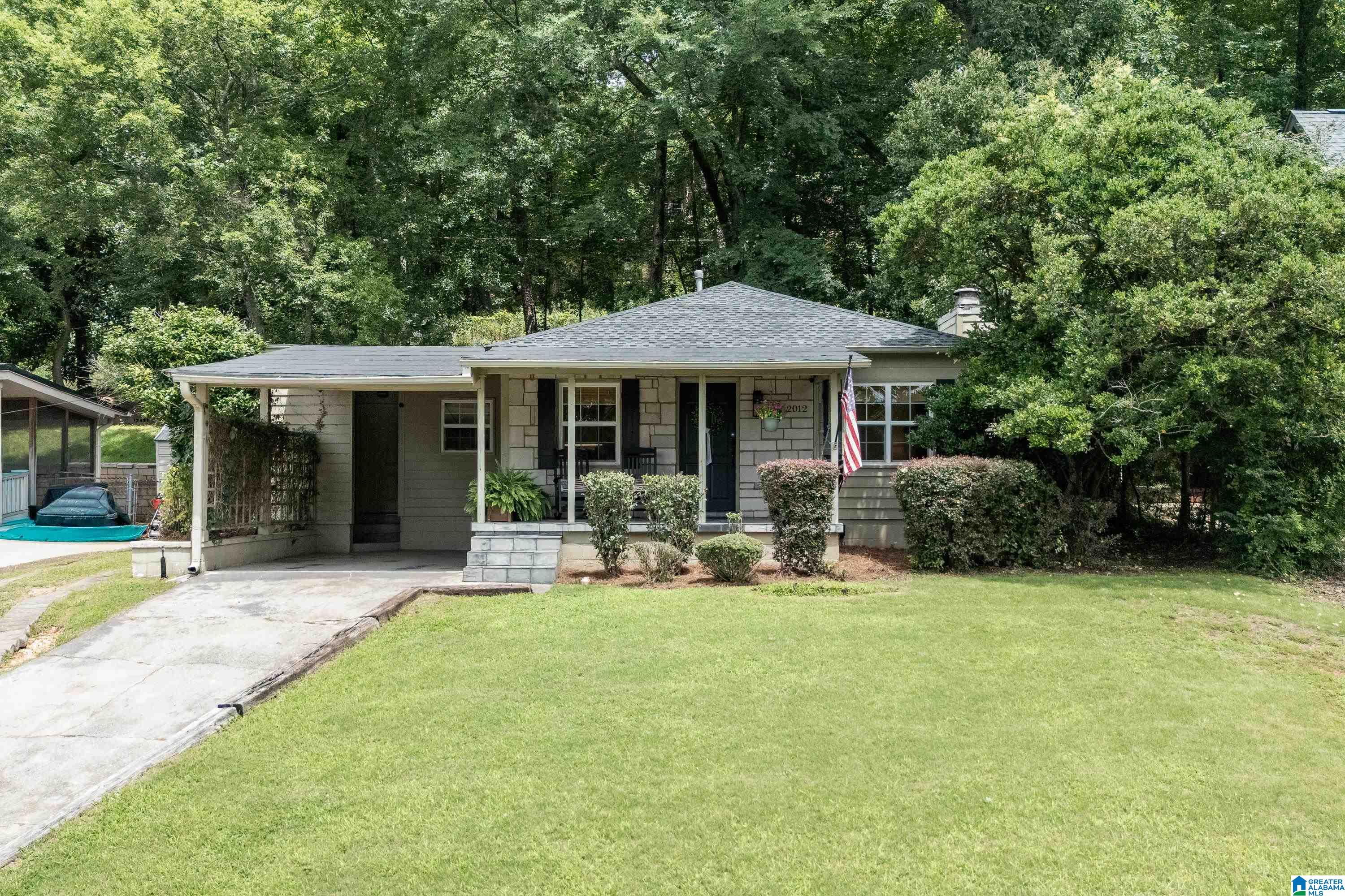 Photo 1 of Sale Pending at 2012 20th Avenue S, Birmingham, AL 35209 | MLS# 21457494 | Listing updated on 2026-07-12