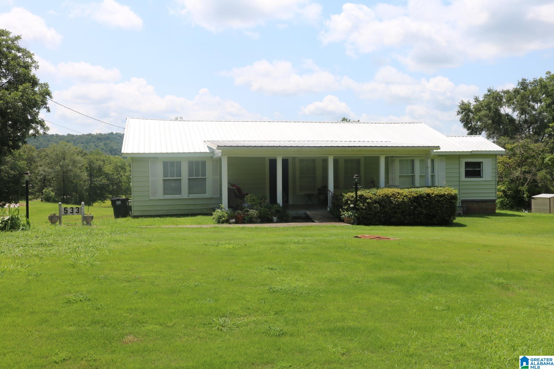 Photo 3 of Single family home for sale at 533 Dee Hendrix Rd, Bessemer, AL 35023 | MLS# 21457528 | Listing updated on 2026-07-21