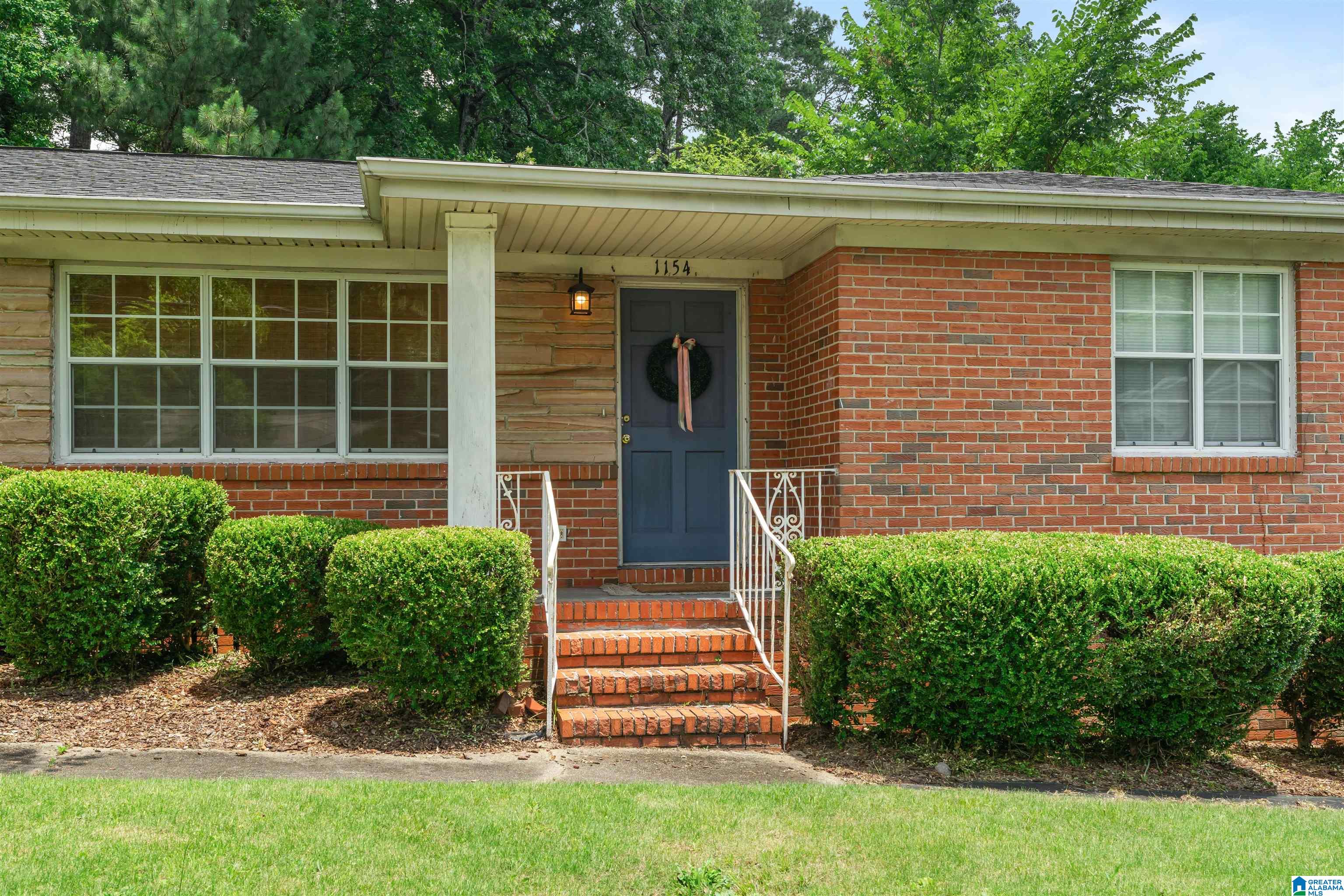 Homes for sale in Birmingham, AL | 1154 Montclair Road, Birmingham, AL 35213 | MLS# 21457529