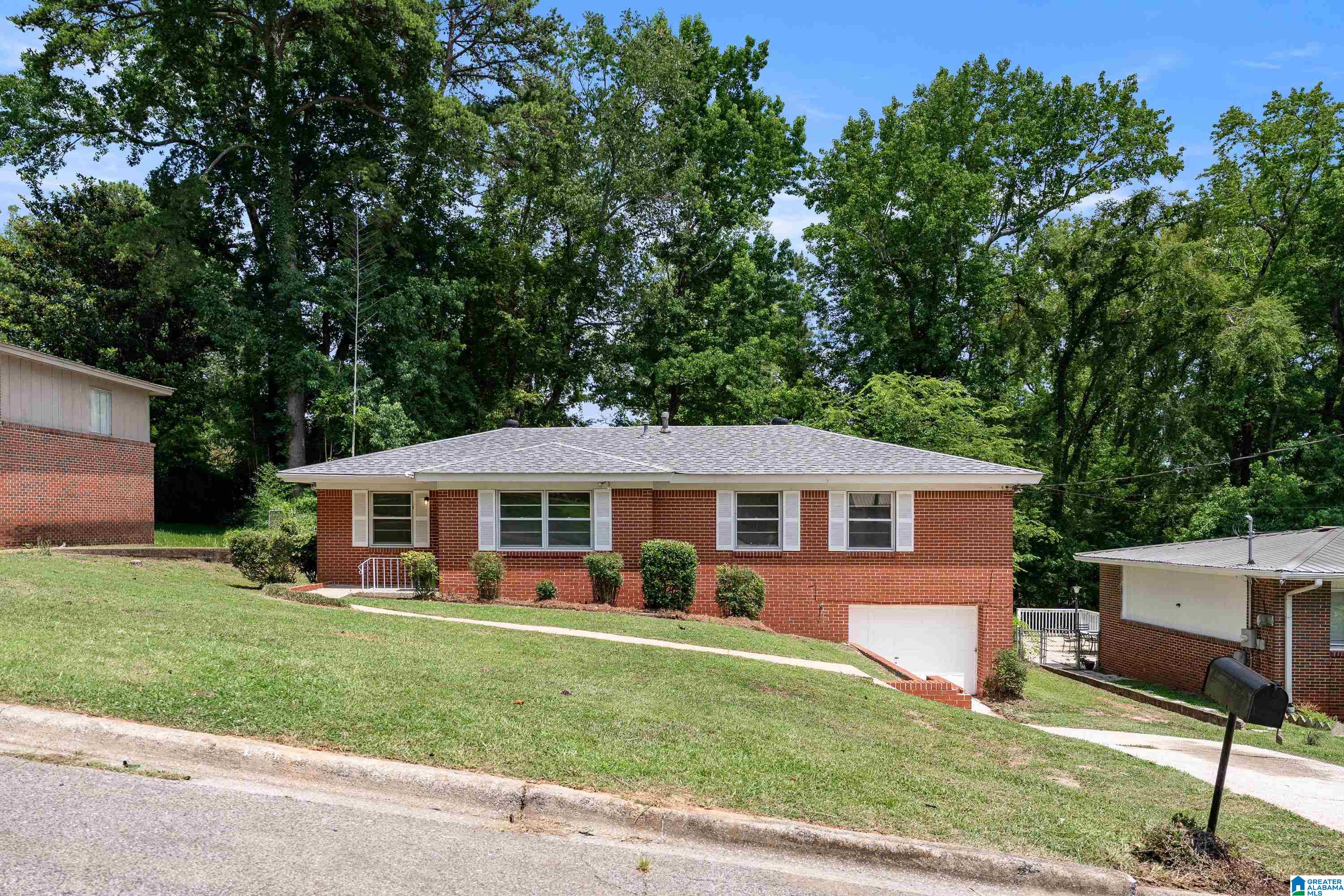 Photo 1 of Sale Pending at 1313 Hartford Dr, Birmingham, AL 35215 | MLS# 21457544 | Listing updated on 2026-09-08