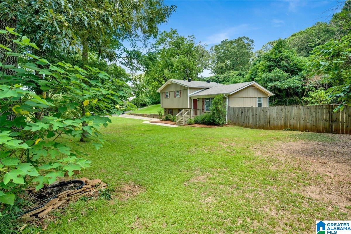 Homes for sale in Birmingham, AL | 617 Dogwood Dr, Birmingham, AL 35206 | MLS# 21457570