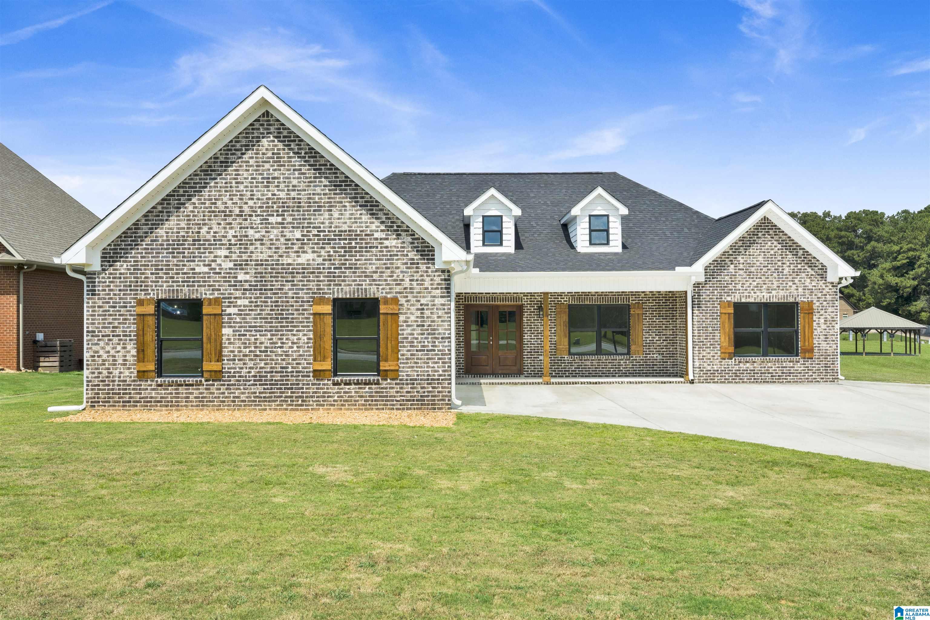 Photo 3 of Single family home for sale at 207 Berties Pl, Odenville, AL 35120 | MLS# 21457617 | Listing updated on 2026-09-09