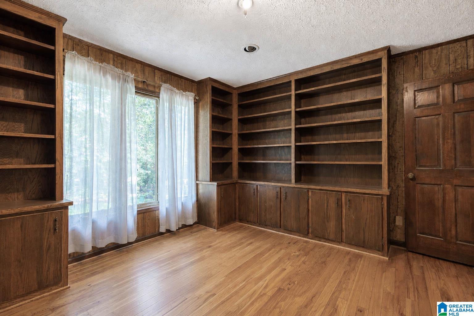 106 Anna Ridge Drive