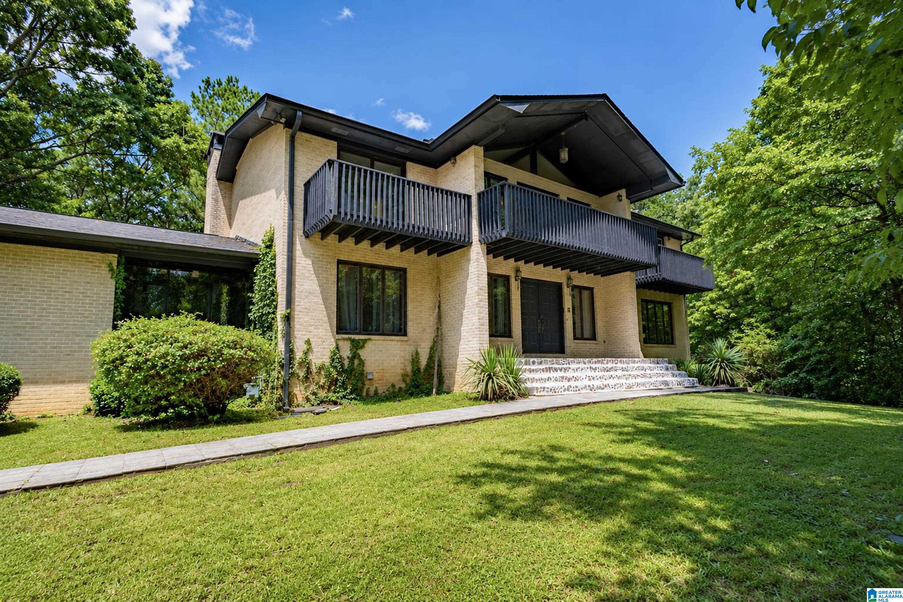 106 Anna Ridge Drive