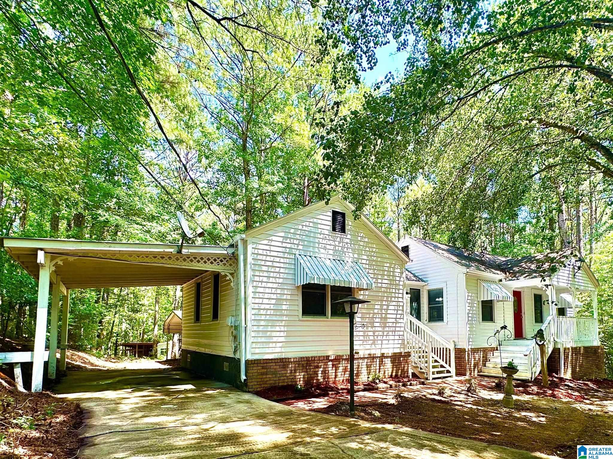 3rd image of 1907 Virginia Lane, Bessemer, AL 35023 | MLS# 21457728