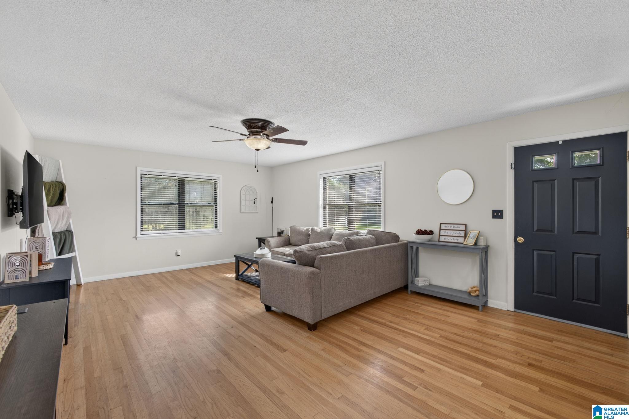 4th image of 403 Littlejohn Road, Clanton, AL 35045 | MLS# 21457739