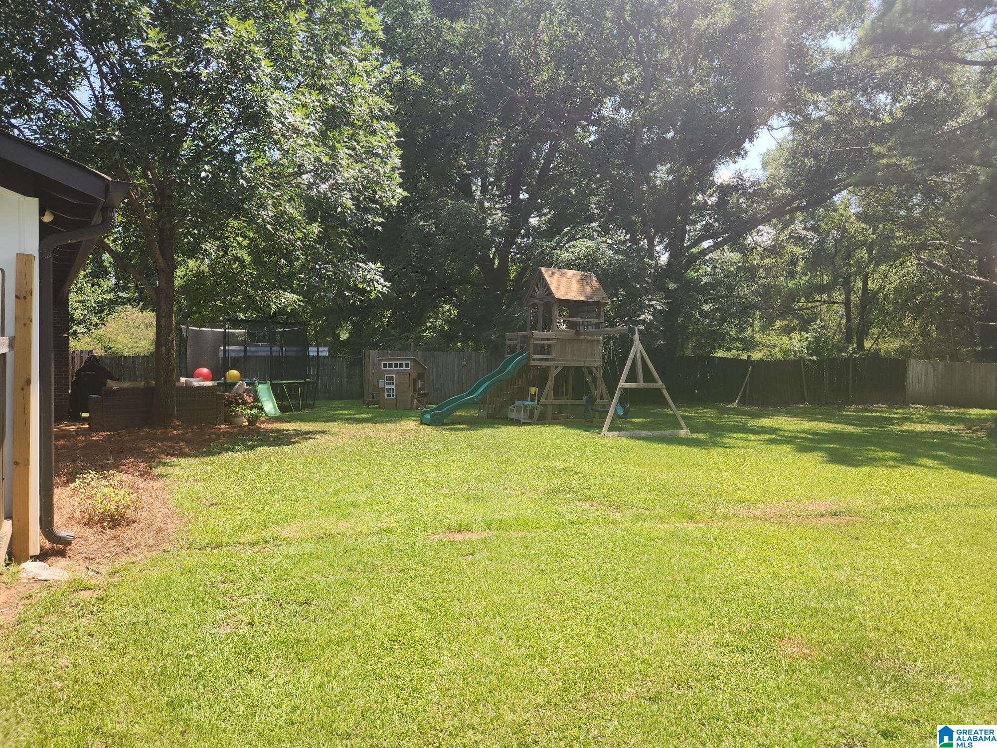 3rd image of 2262 Smokey Road, Alabaster, AL 35007 | MLS# 21457812