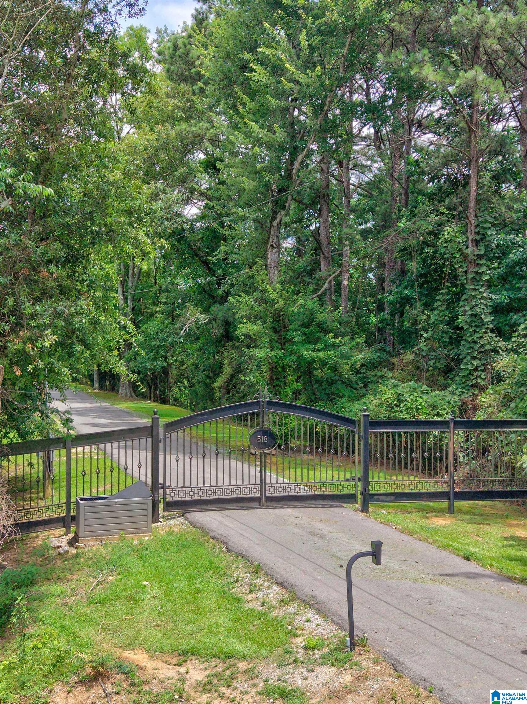53rd image of 518 Coves Point Dr, Riverside, AL 35135 | MLS# 21457816