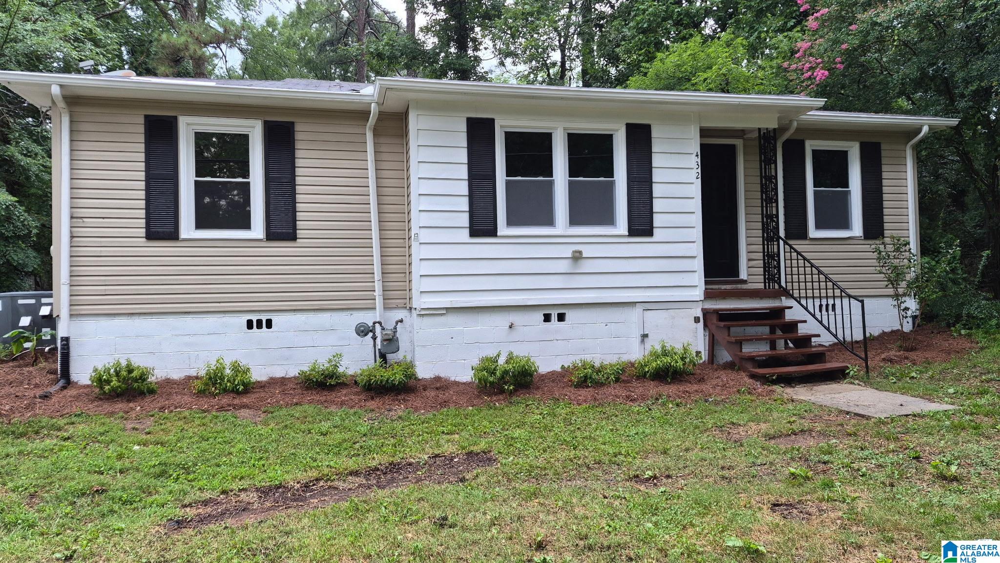 Photo 1 of Single family home for sale at 432 13th Avenue Nw, Birmingham, AL 35215 | MLS# 21457827 | Listing updated on 2026-08-03