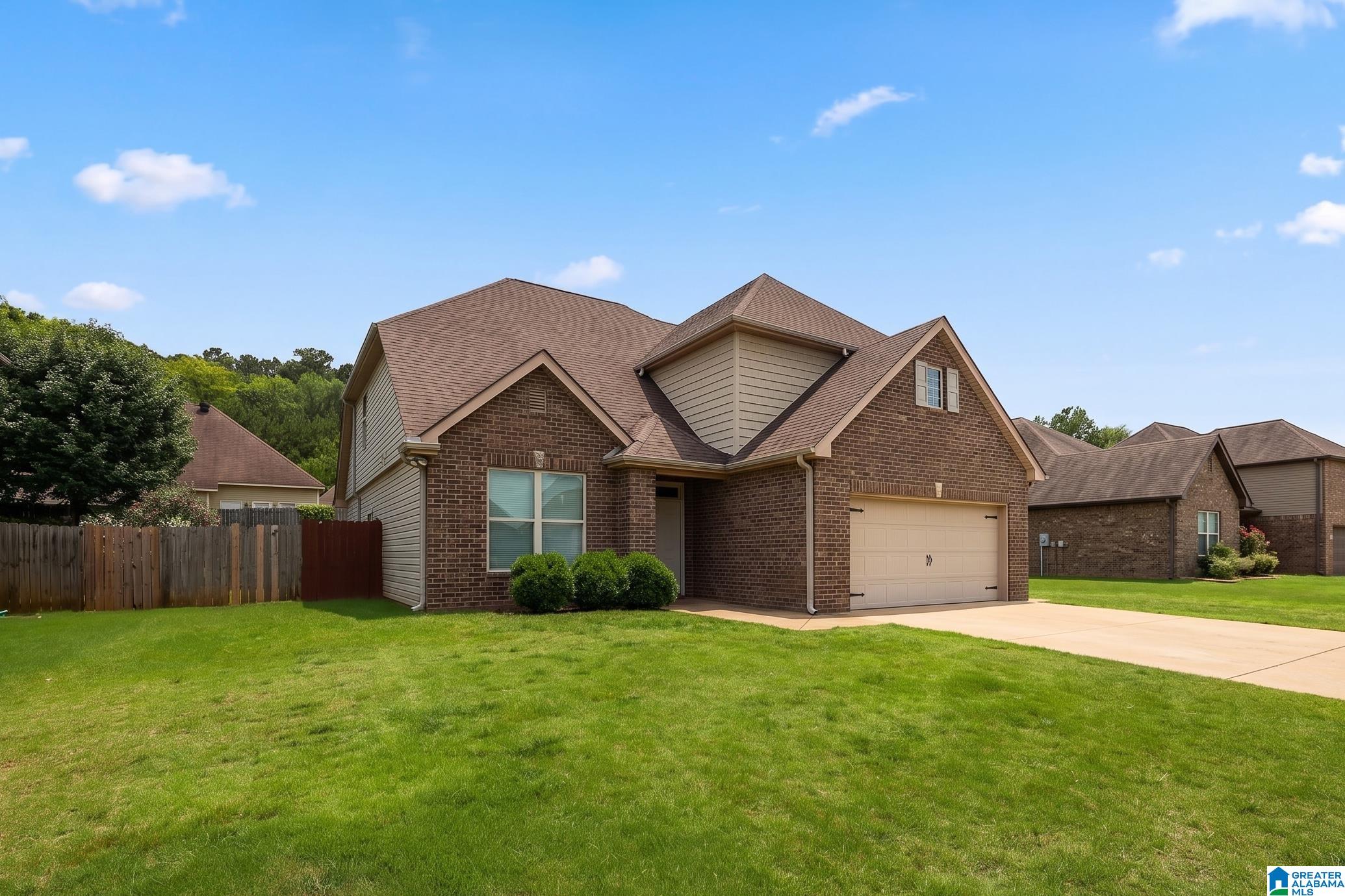 Photo 3 of Sale Pending at 2417 Folsom St, Moody, AL 35004 | MLS# 21457847 | Listing updated on 2026-08-31