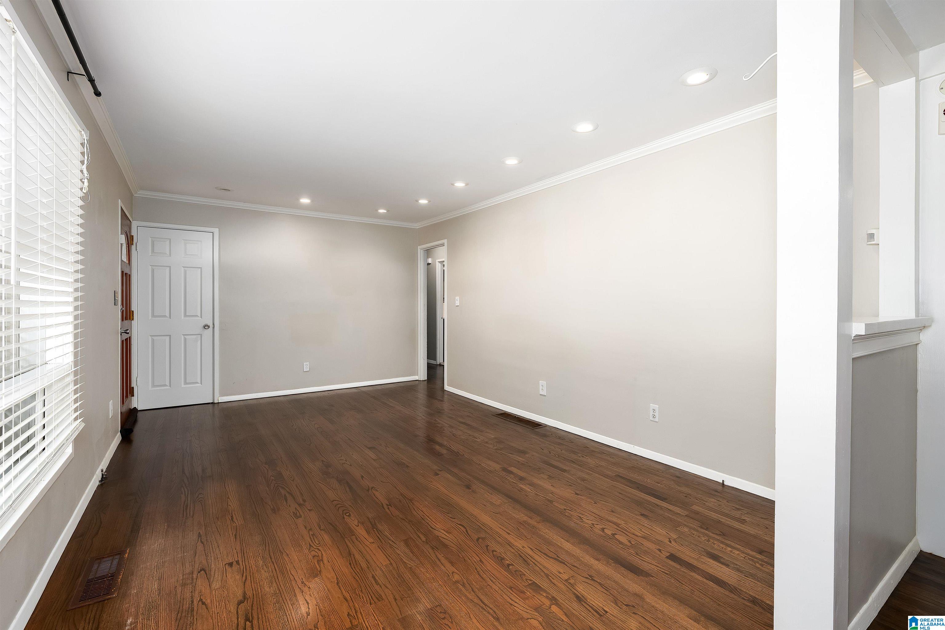 Photo 4 of Single family home for sale at 4648 Clairmont Ave S, Birmingham, AL 35222 | MLS# 21457871 | Listing updated on 2026-09-03
