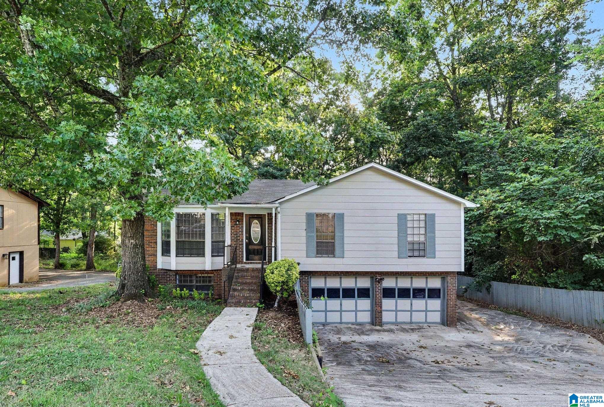 Homes for sale in Birmingham, AL | 1554 Wilderness Lane, Birmingham, AL 35235 | MLS# 21457933