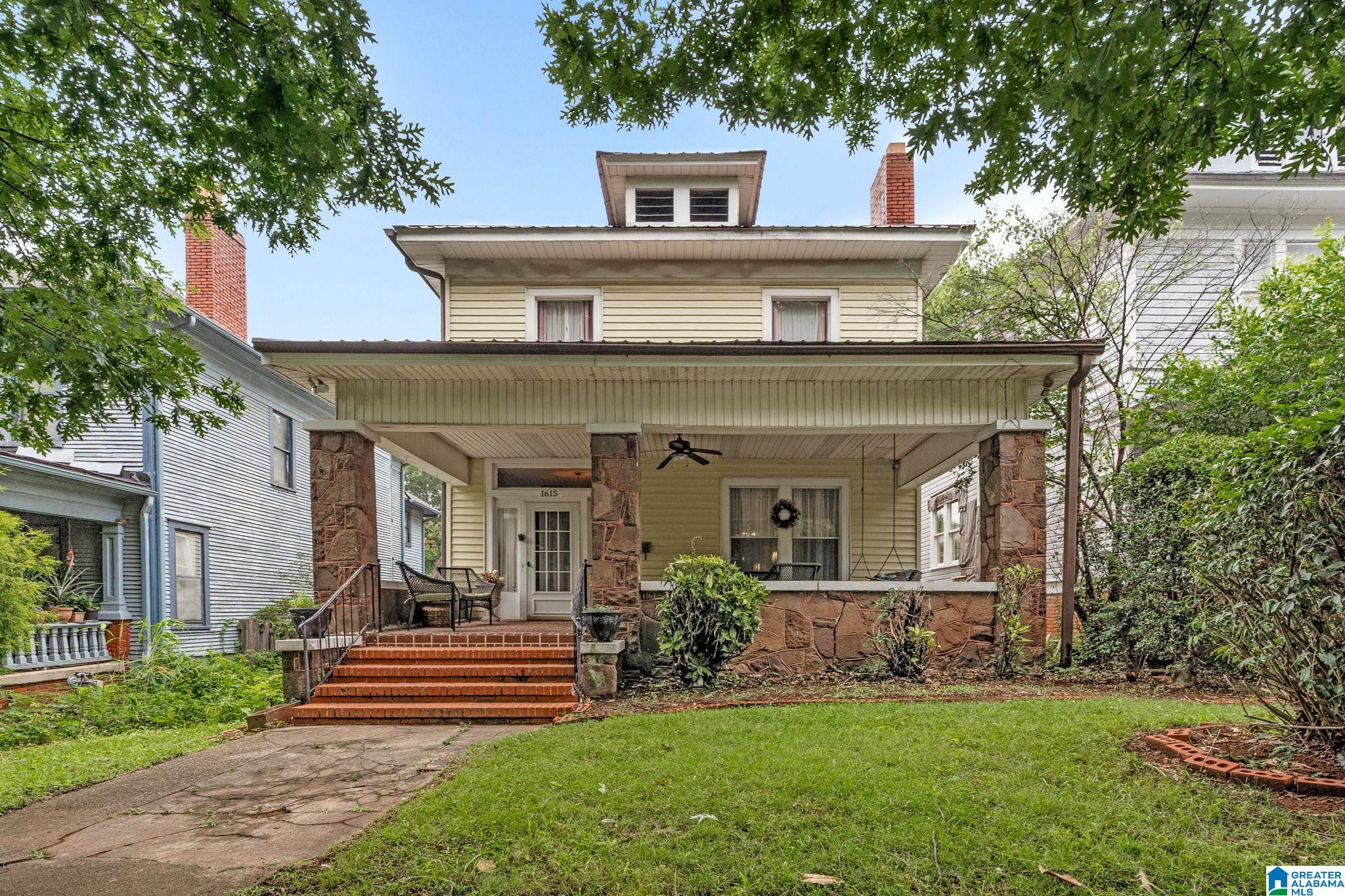 Photo 2 of Single family home for sale at 1615 Cullom St S, Birmingham, AL 35205 | MLS# 21457982 | Listing updated on 2026-08-18