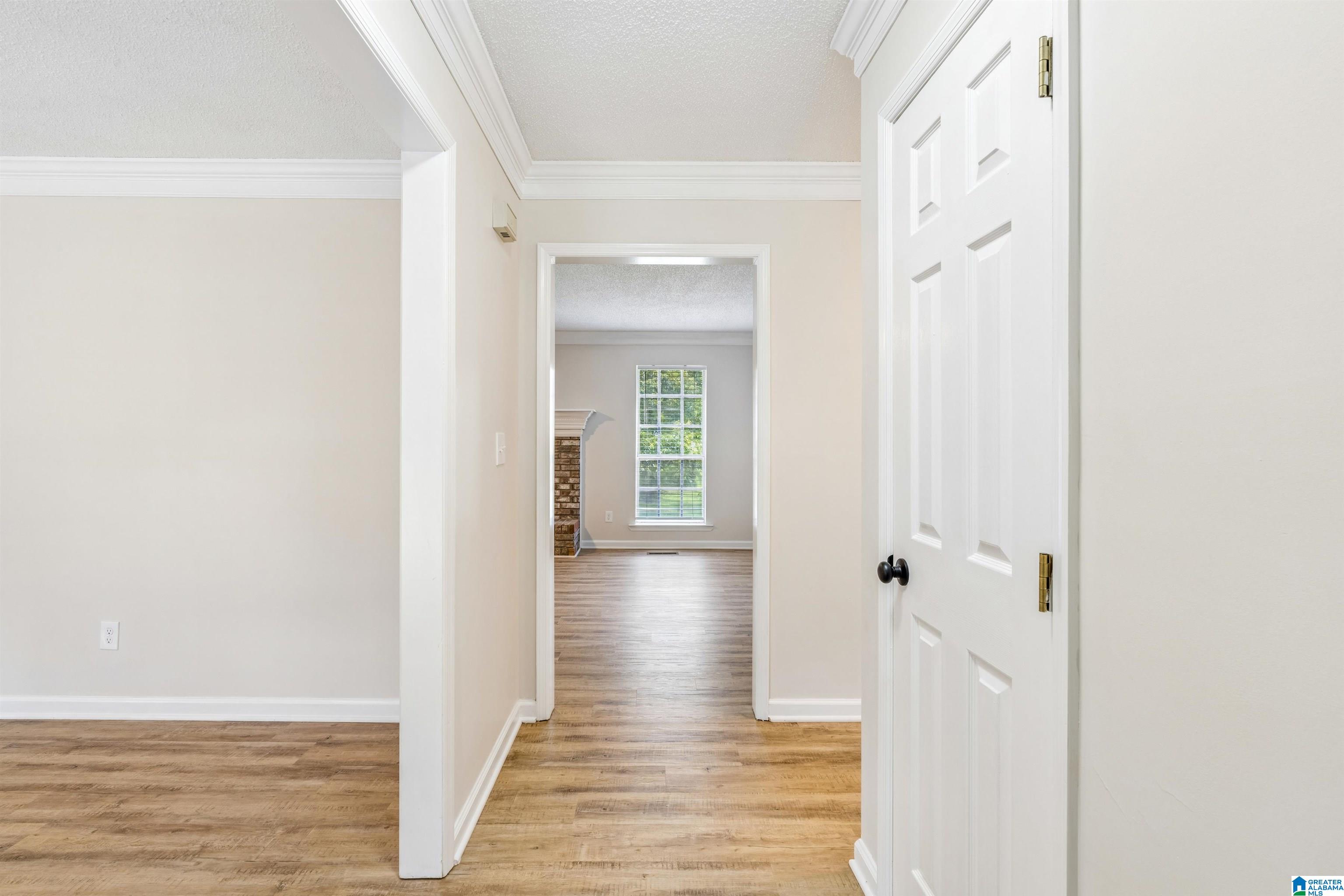 4th image of 5215 Tyler Oaks Dr, Mount Olive, AL 35117 | MLS# 21458036