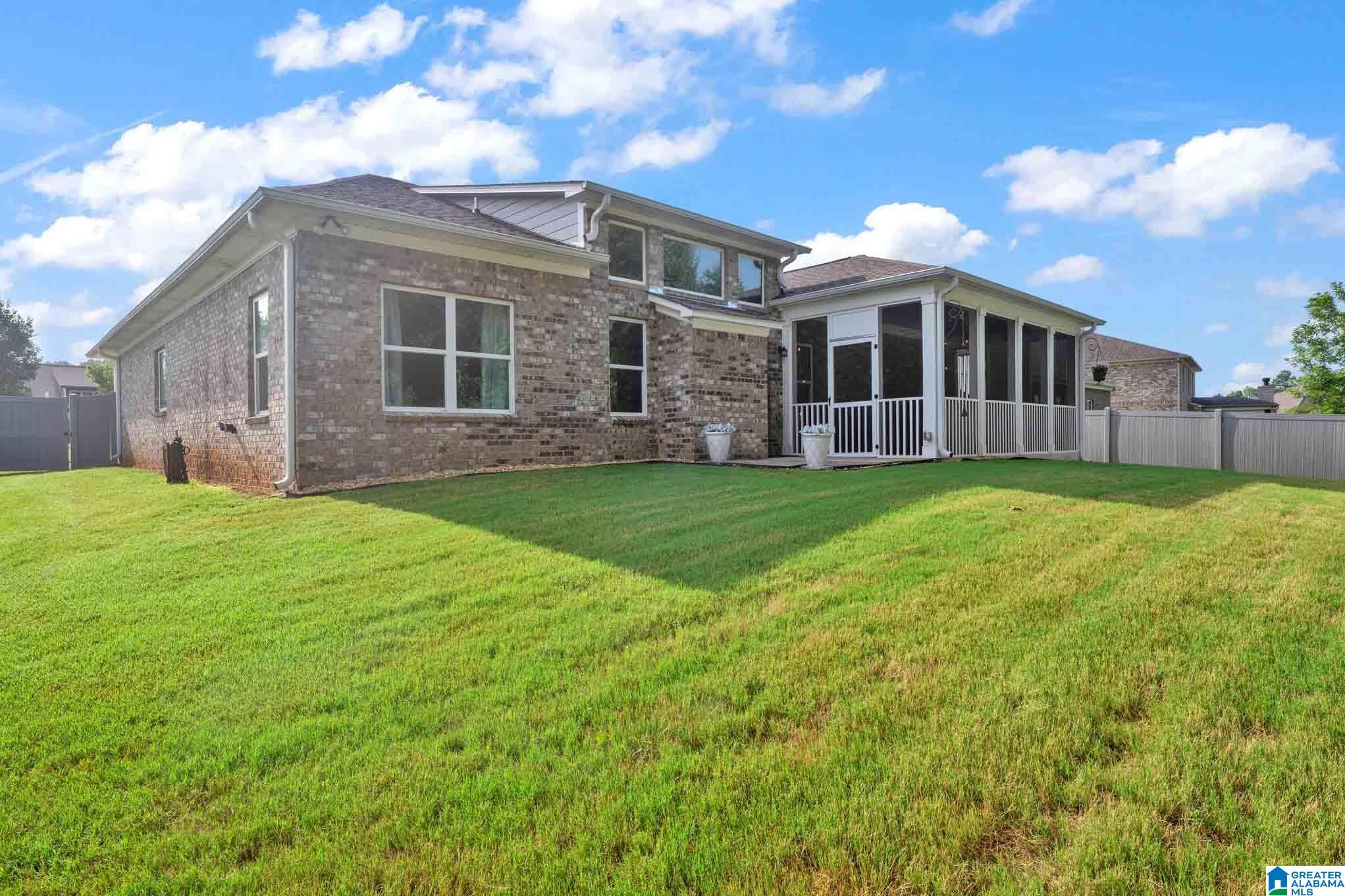Photo 2 of Single family home for sale at 5515 Coach Ln, Bessemer, AL 35022 | MLS# 21458048 | Listing updated on 2026-08-31