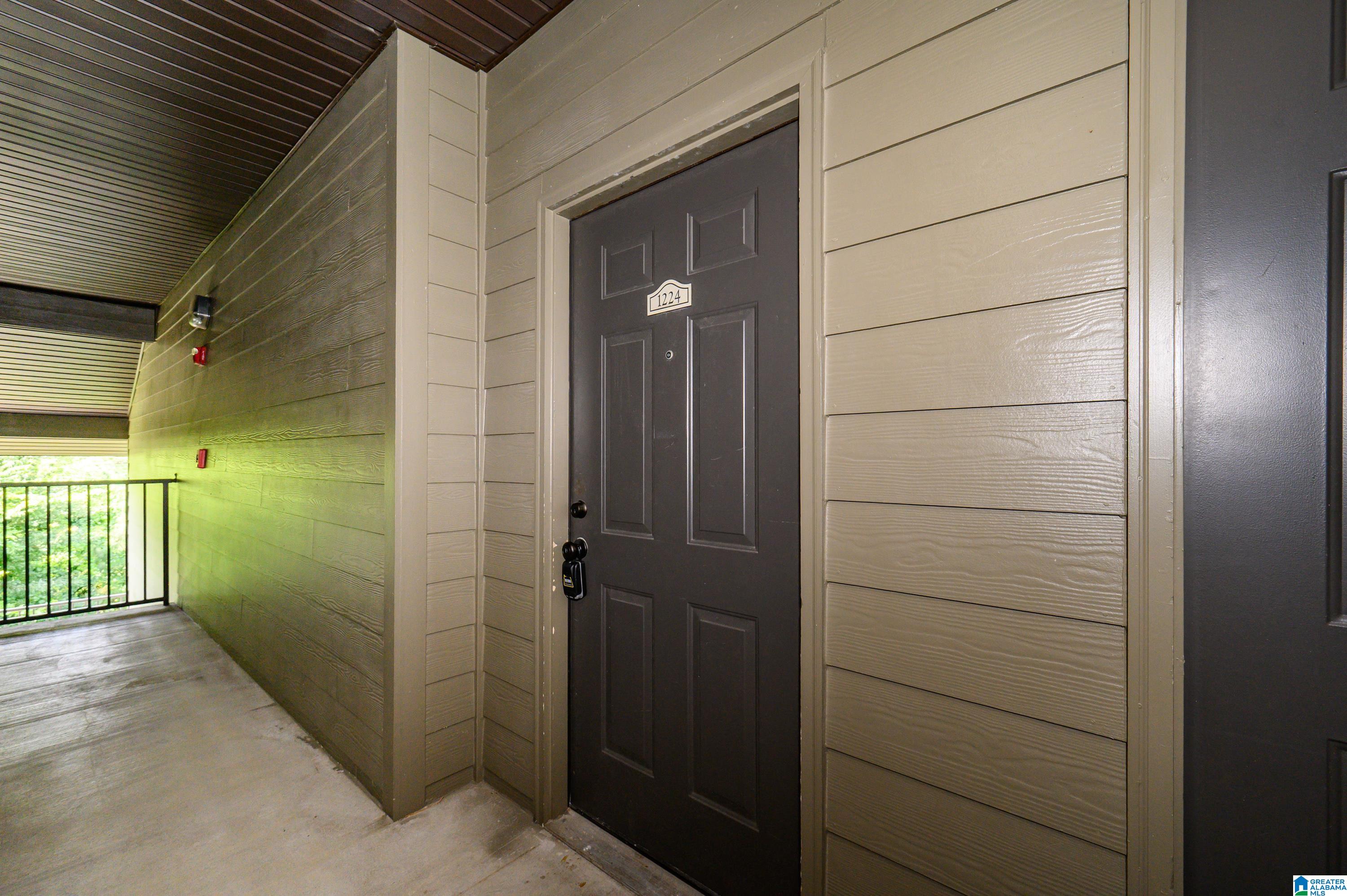 4th image of 1224 Riverhaven Pl #1224, Hoover, AL 35244 | MLS# 21458195