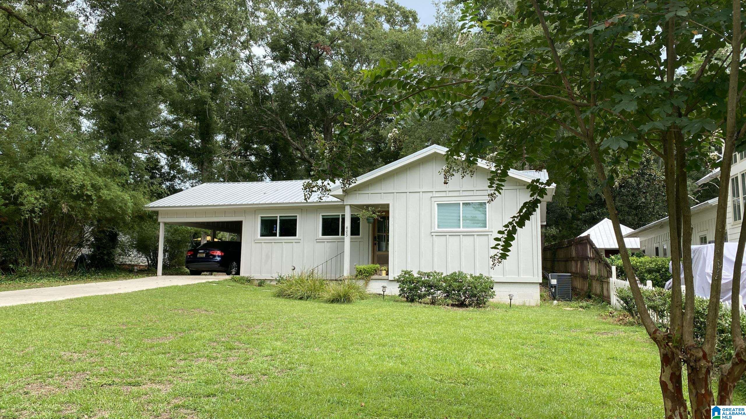 Photo 2 of Single family home for sale at 403 Pomelo St, Fairhope, AL 36532 | MLS# 21458291 | Listing updated on 2026-07-08