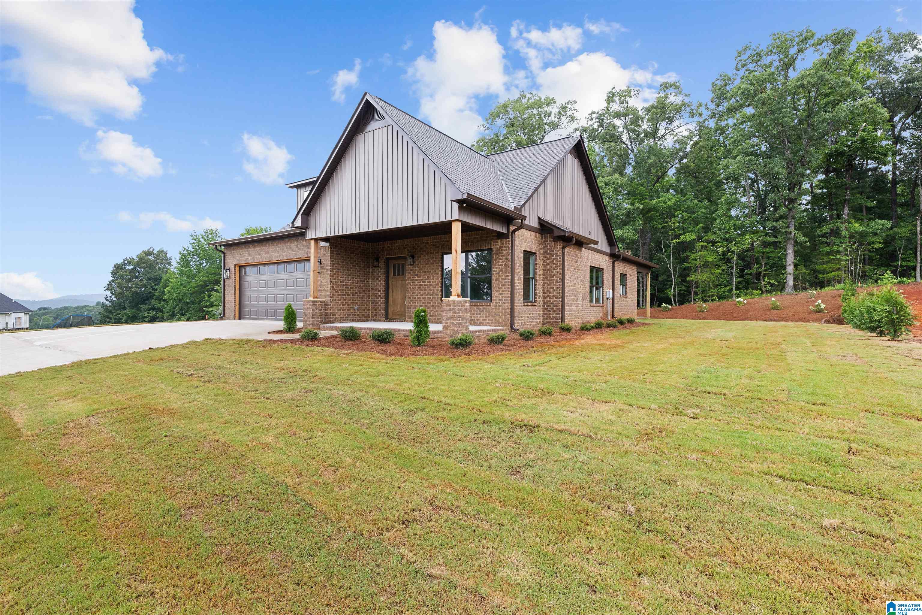 Photo 1 of Single family home for sale at 129 Greystone Dr, Oneonta, AL 35121 | MLS# 21458315 | Listing updated on 2026-09-14