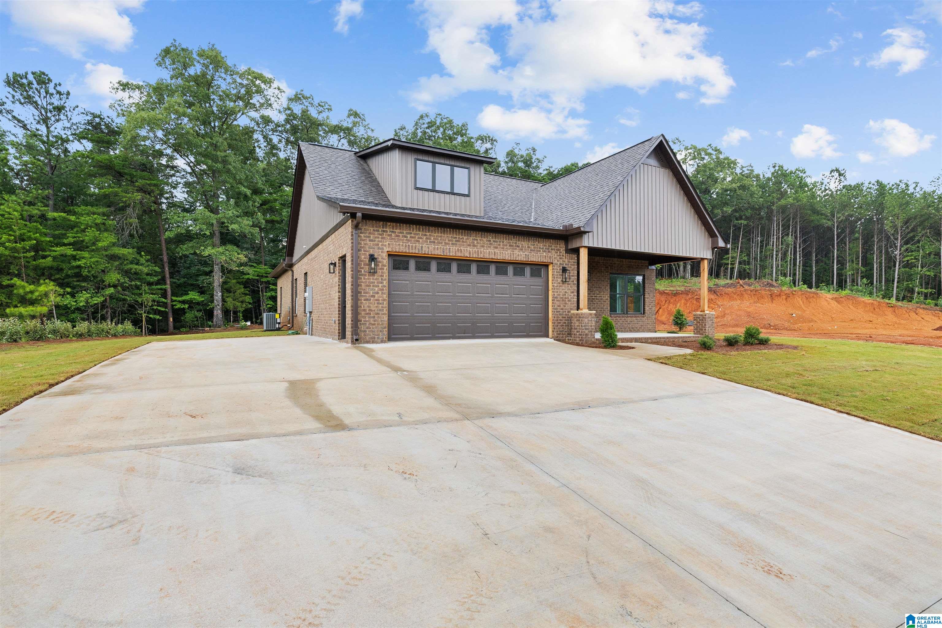 4th image of 129 Greystone Dr, Oneonta, AL 35121 | MLS# 21458315