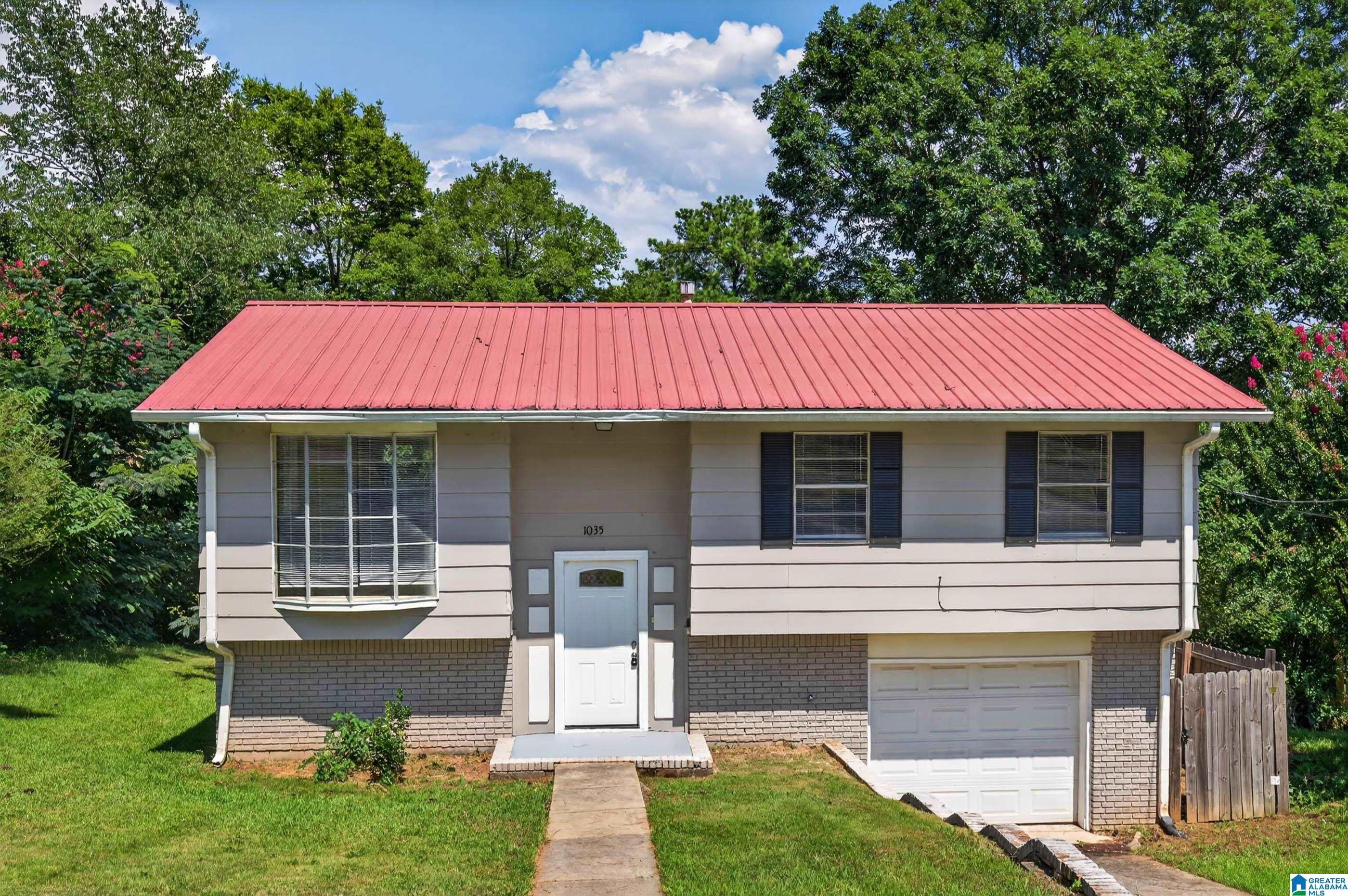 Photo 1 of Single family home for sale at 1035 Barclay Dr, Bessemer, AL 35022 | MLS# 21458459 | Listing updated on 2026-07-26