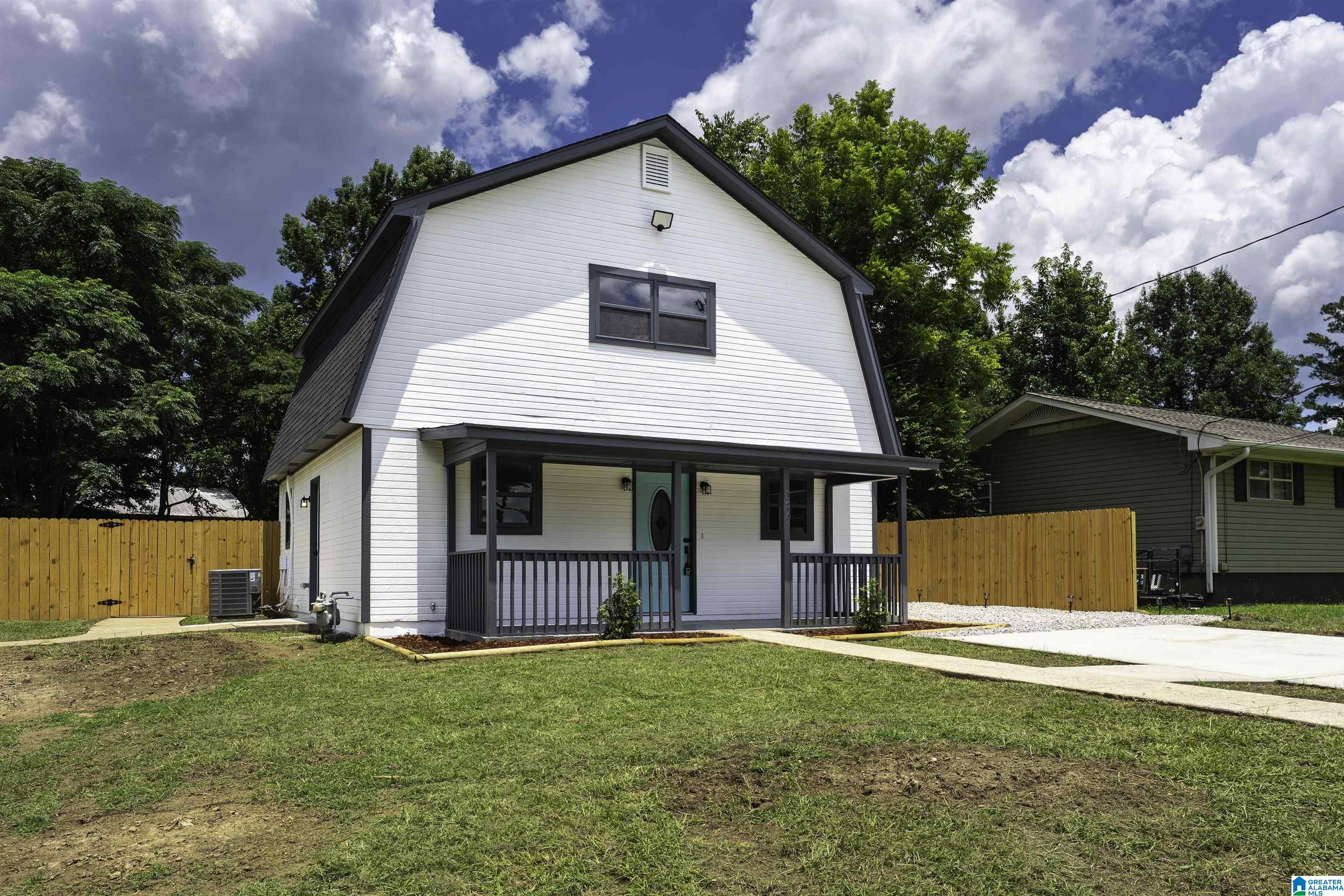 4th image of 932 9Th Street N, Pleasant Grove, AL 35127 | MLS# 21458486