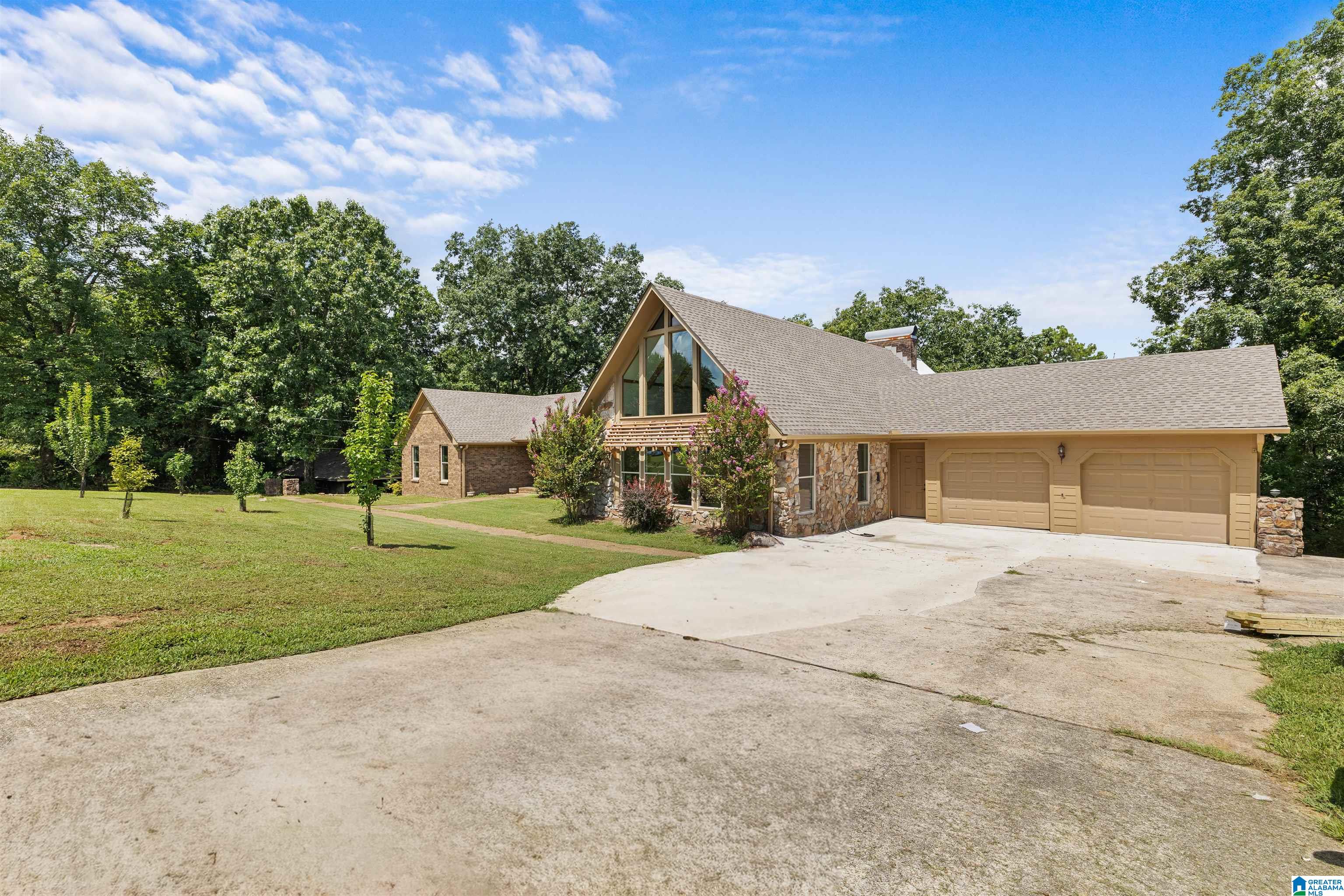 5th image of 5040 S Shades Crest Road, Helena, AL 35022 | MLS# 21458488