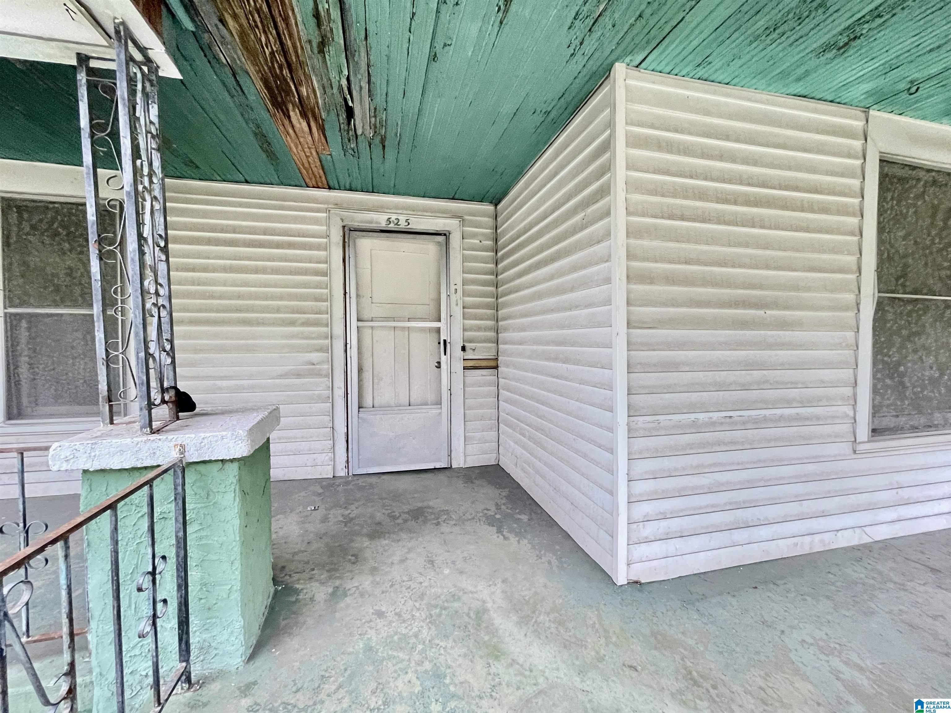 Photo 2 of Single family home for sale at 525 62nd Street S, Birmingham, AL 35212 | MLS# 21458495 | Listing updated on 2026-07-16