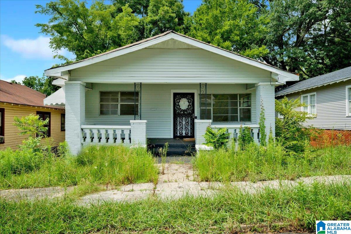 Photo 1 of Single family home for sale at 420 5th Way, Birmingham, AL 35214 | MLS# 21458498 | Listing updated on 2026-08-22