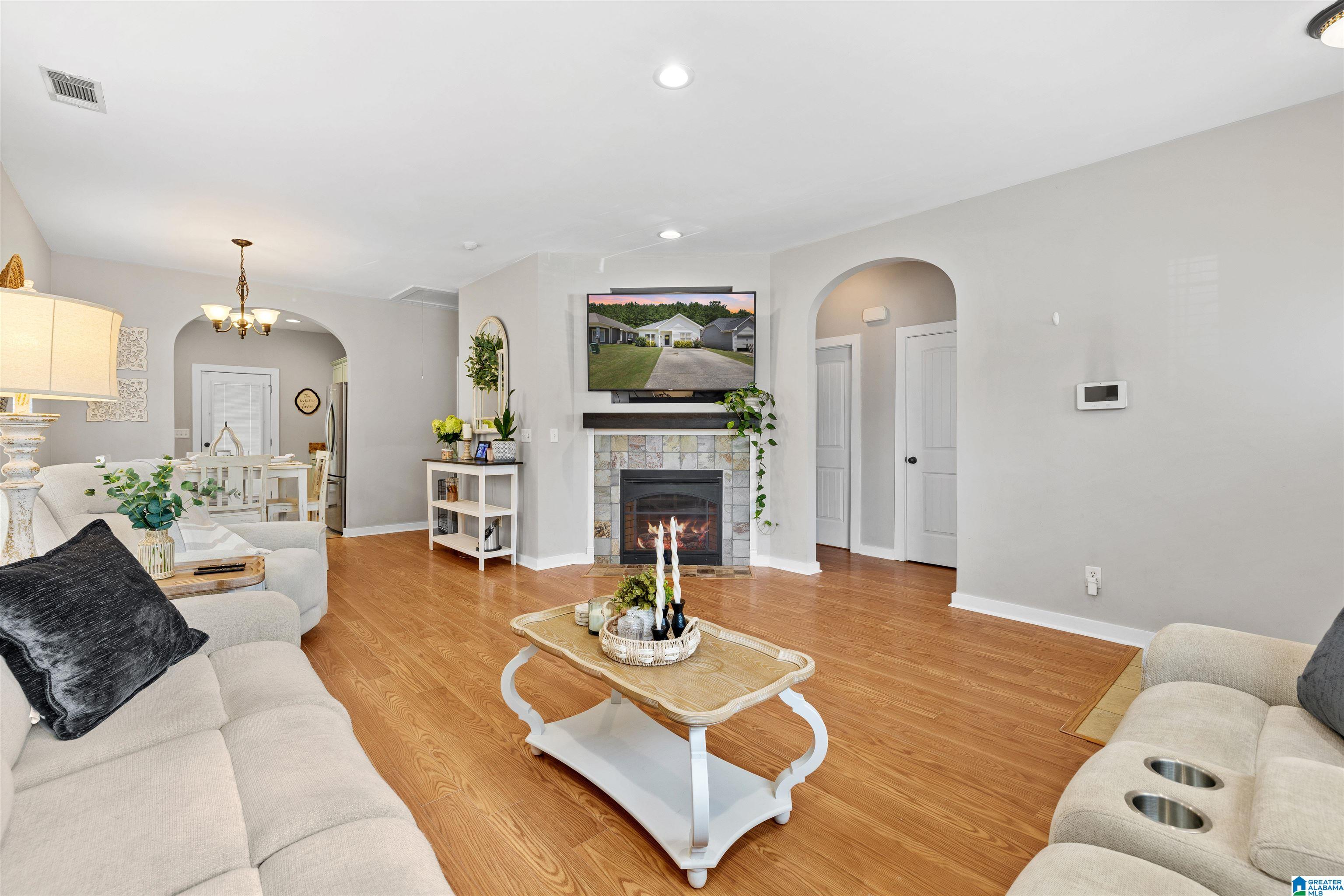 2nd image of 330 Hathaway Lane, Odenville, AL 35120 | MLS# 21458499