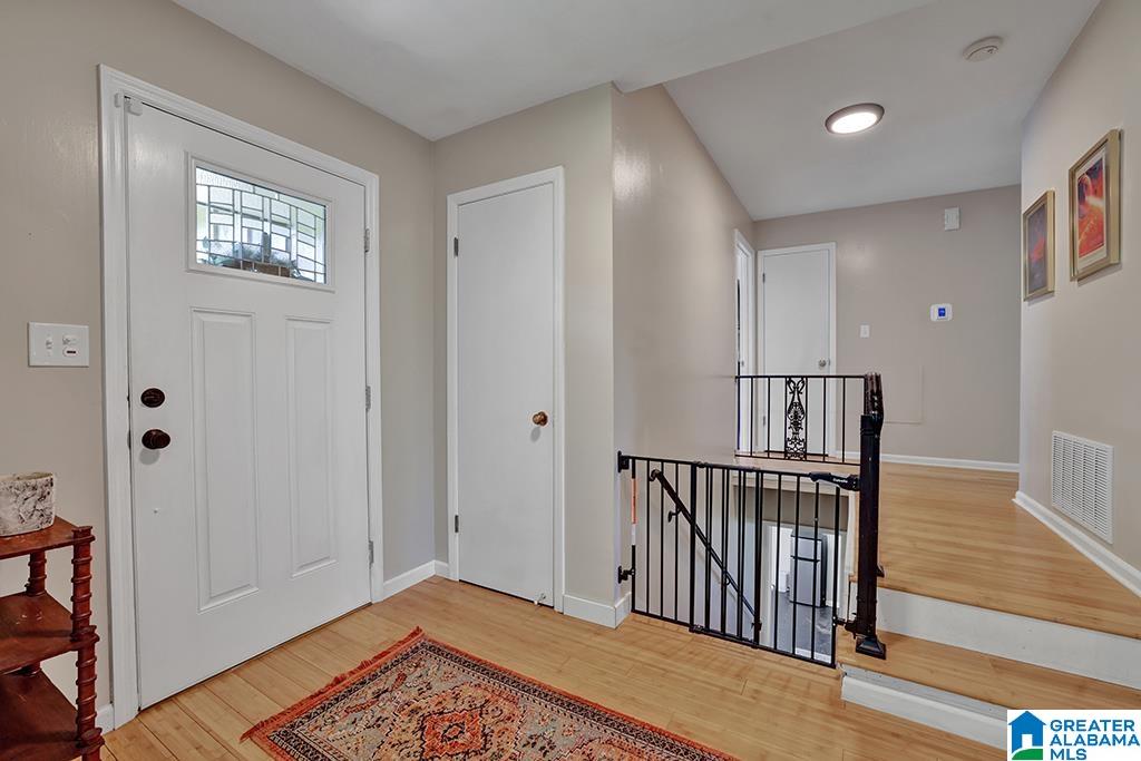 Photo 3 of Single family home for sale at 2413 Jamestown Dr, Hoover, AL 35226 | MLS# 21458540 | Listing updated on 2026-08-04