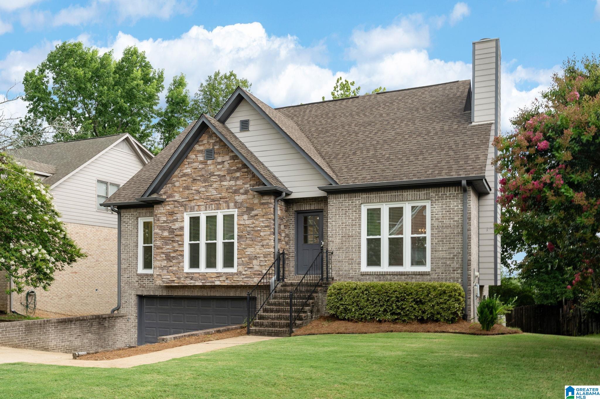 2nd image of 129 Highland Crest Parkway, Hoover, AL 35226 | MLS# 21458572