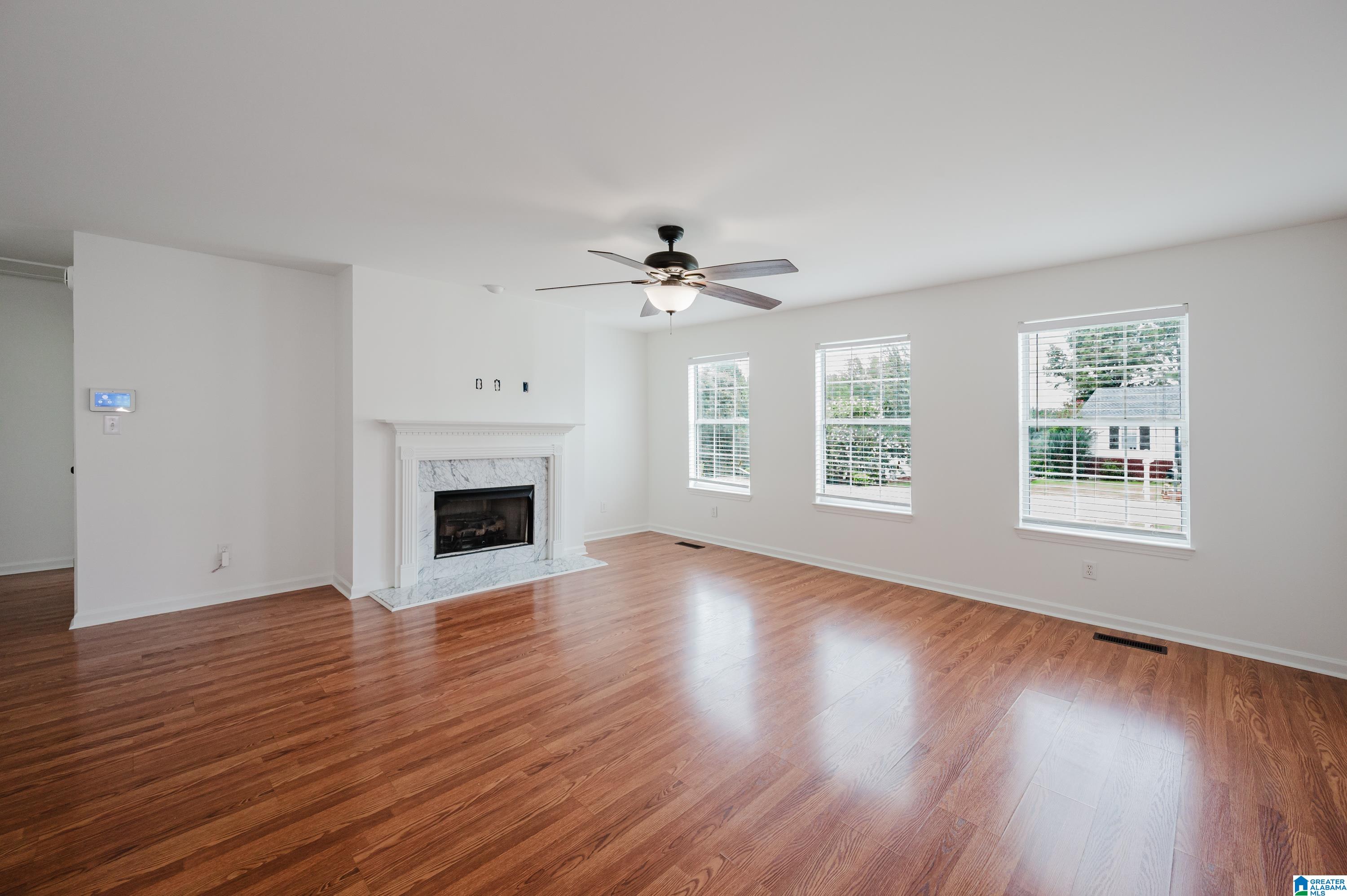 3rd image of 1761 Sweetwater Way, Warrior, AL 35180 | MLS# 21458584