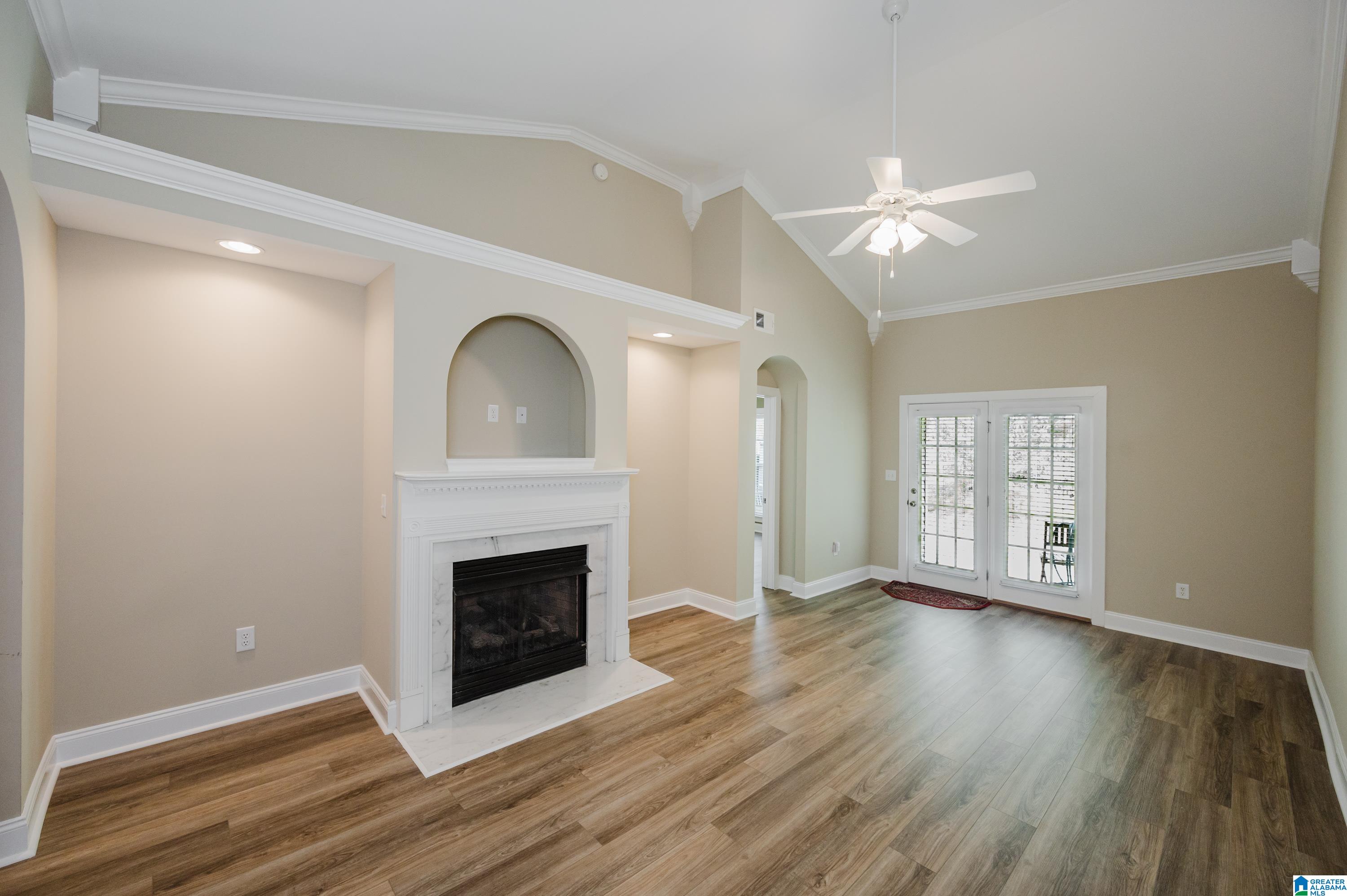 Photo 4 of Sale Pending at 5608 Colony Ln, Hoover, AL 35226 | MLS# 21458618 | Listing updated on 2026-08-31