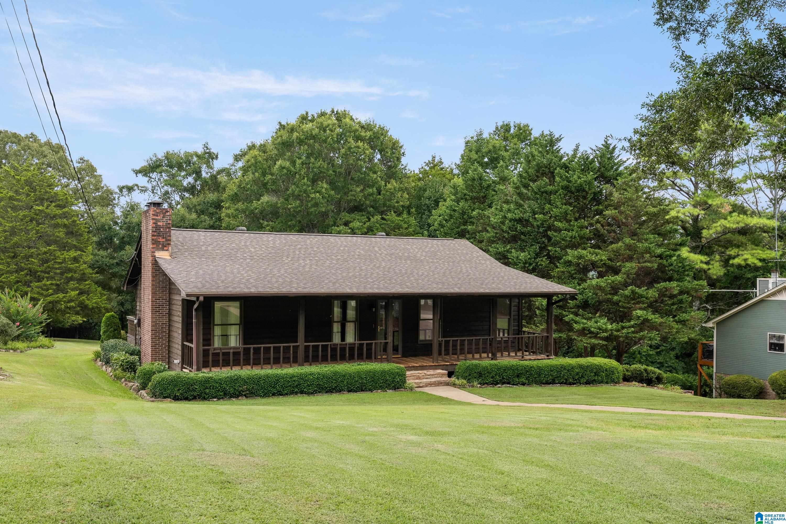 3rd image of 5733 Cooper Road, Trussville, AL 35173 | MLS# 21458619