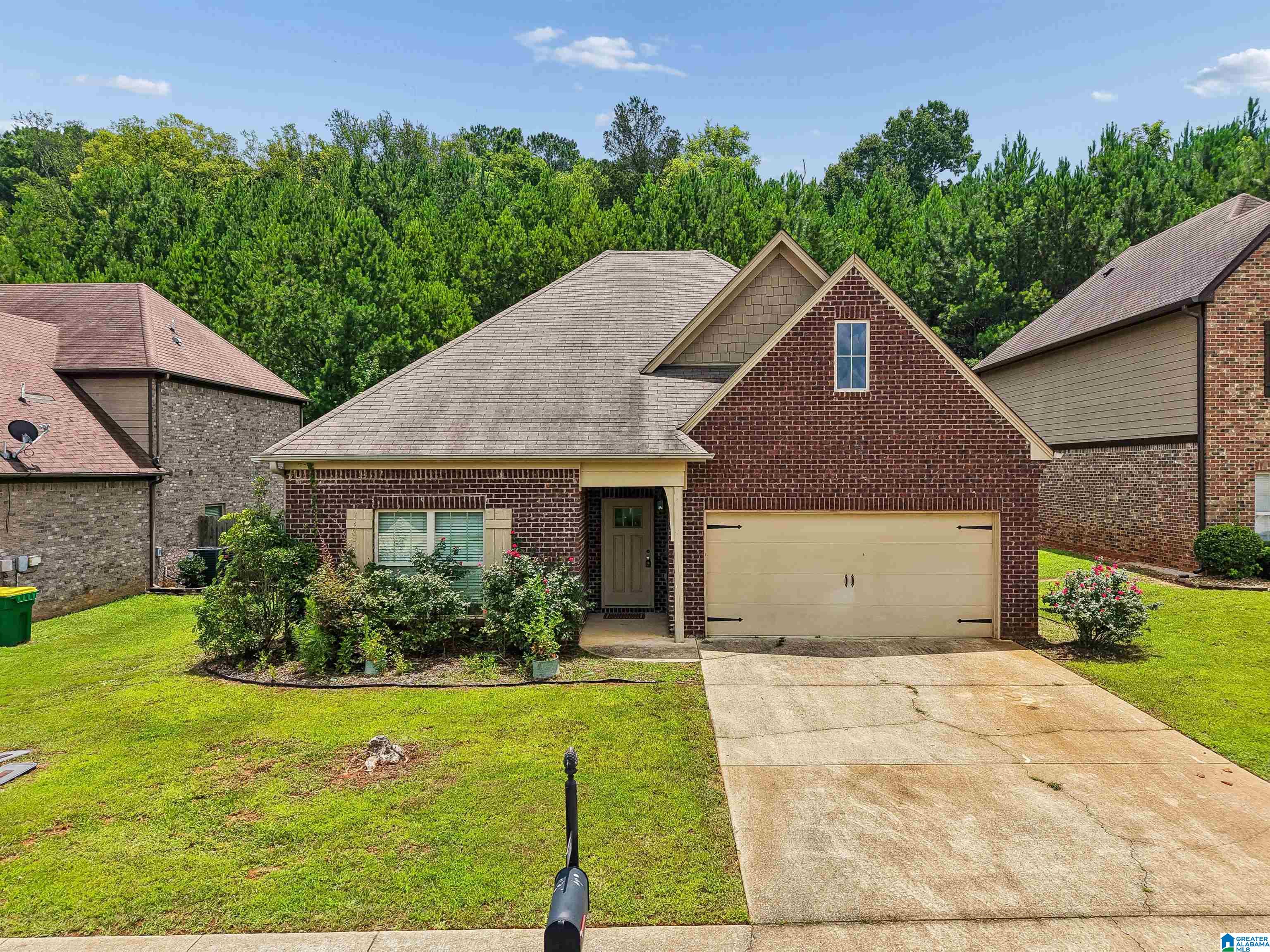 Photo 1 of Single family home for sale at 3096 Rosewalk Dr, Moody, AL 35004 | MLS# 21458628 | Listing updated on 2026-09-10
