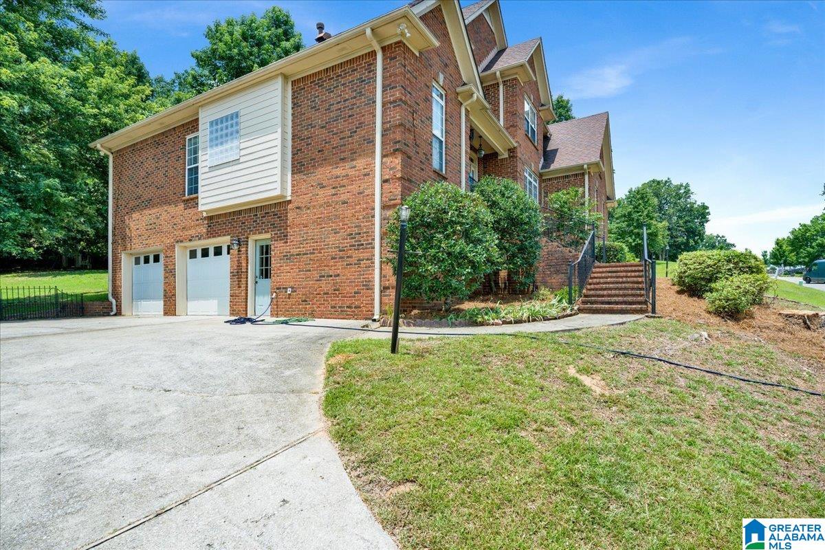 3rd image of 5716 Carrington Way, Trussville, AL 35173 | MLS# 21458644