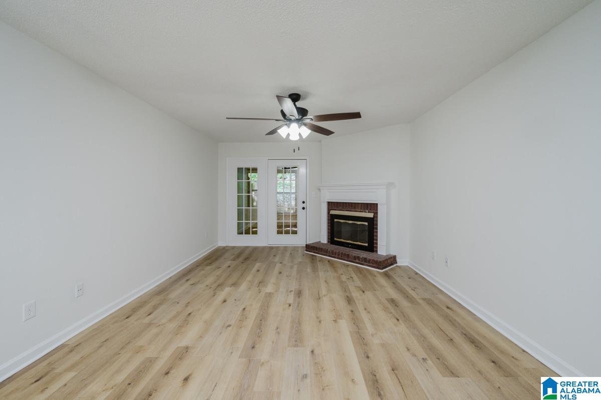 Photo 2 of Townhouse for sale at 1637 Park Ter, Birmingham, AL 35215 | MLS# 21458647 | Listing updated on 2026-08-28