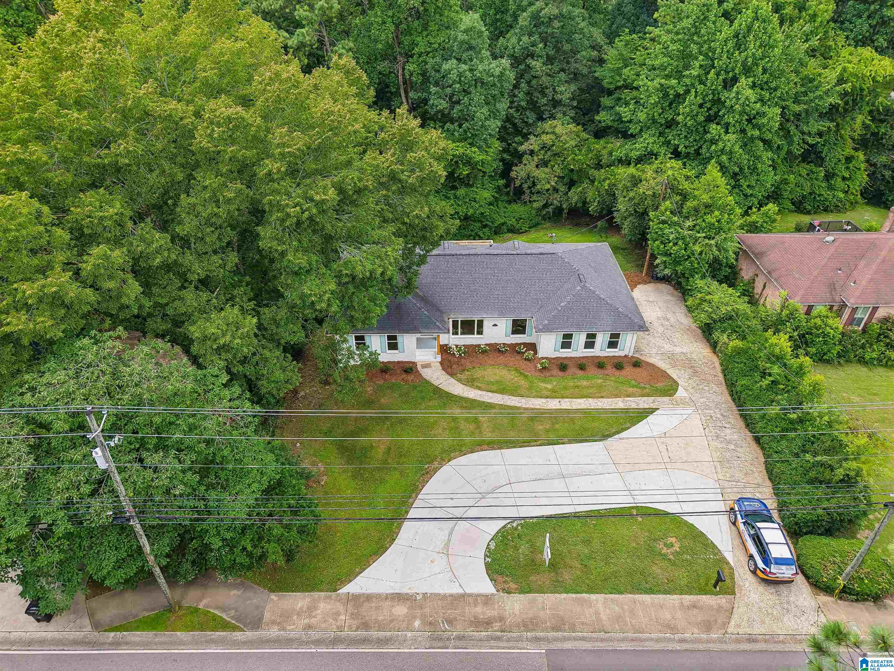 4th image of 3348 Overton Road, Mountain Brk, AL 35223 | MLS# 21458653