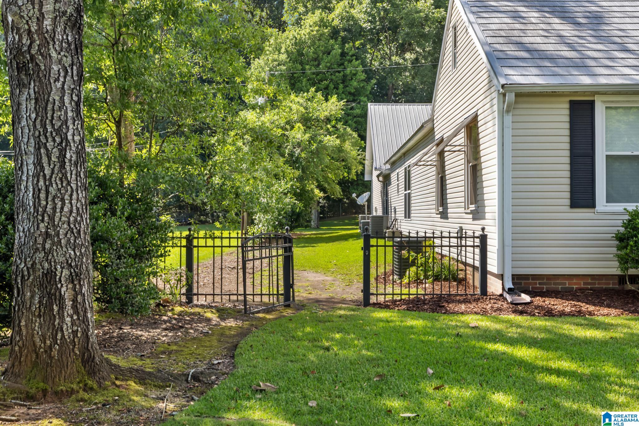 54th image of 330 Brentwood Avenue, Trussville, AL 35173 | MLS# 21458742