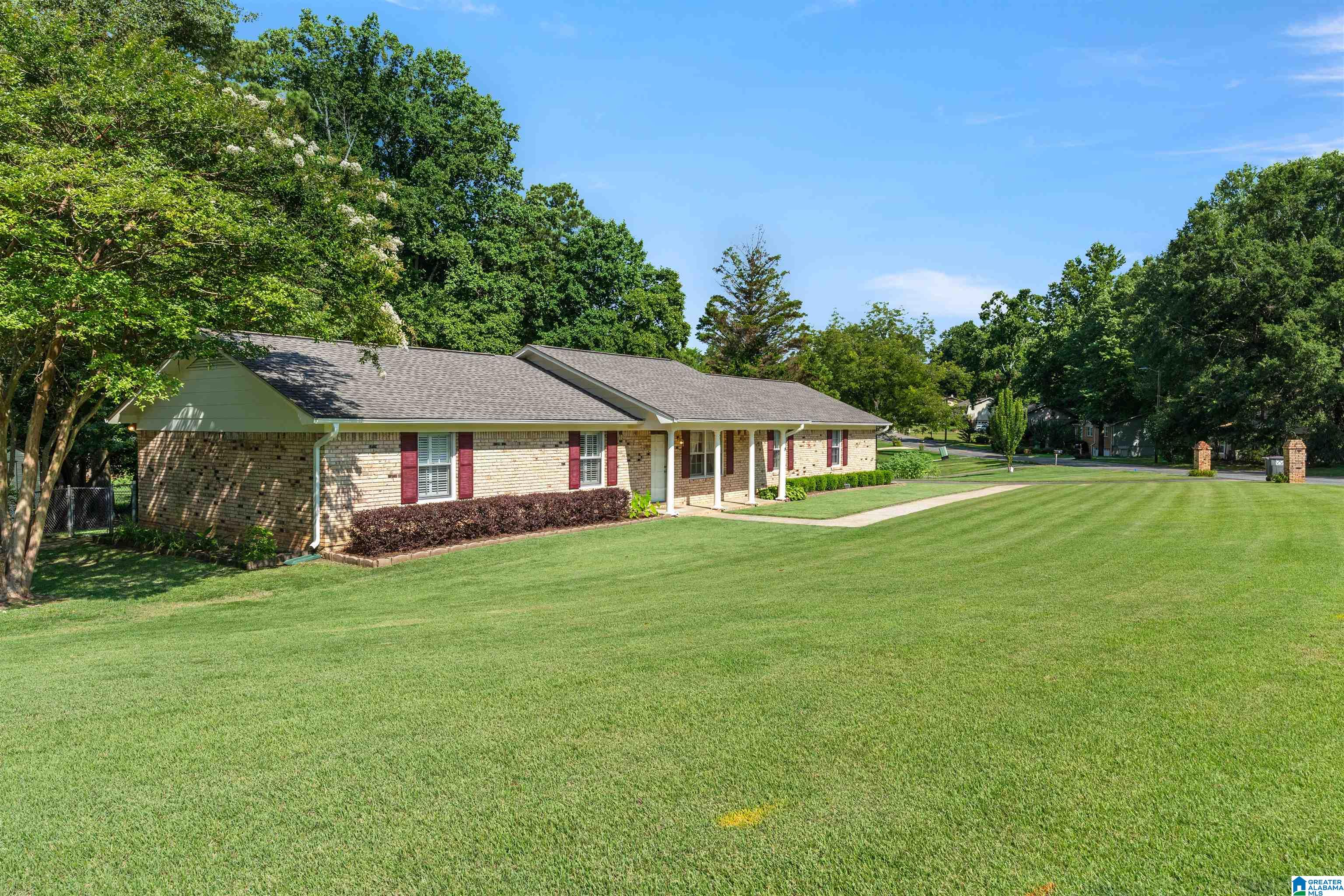 2nd image of 1738 Magnolia Street, Gardendale, AL 35071 | MLS# 21458778