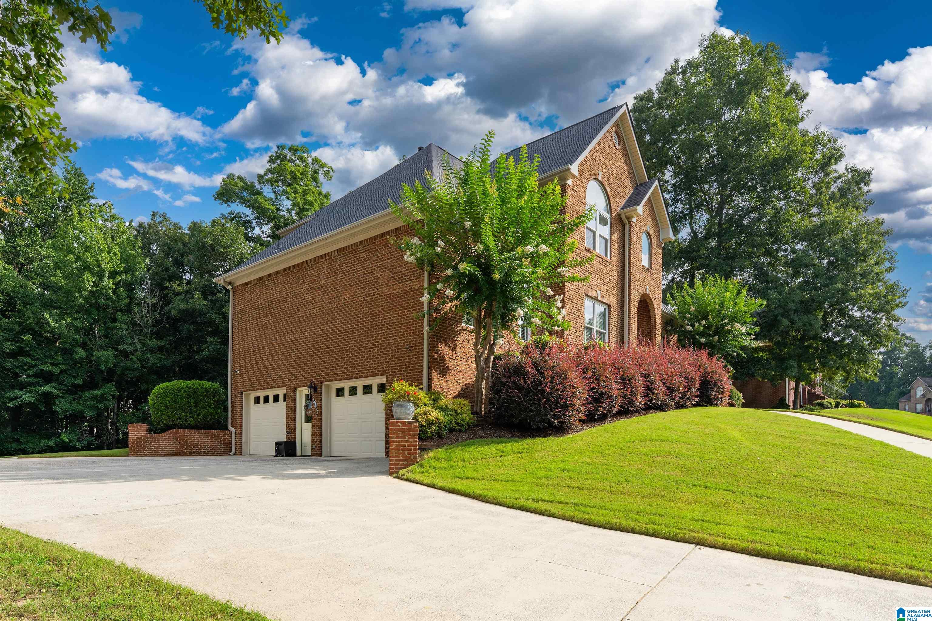 4th image of 5812 Rosewood Dr, Gardendale, AL 35071 | MLS# 21458780