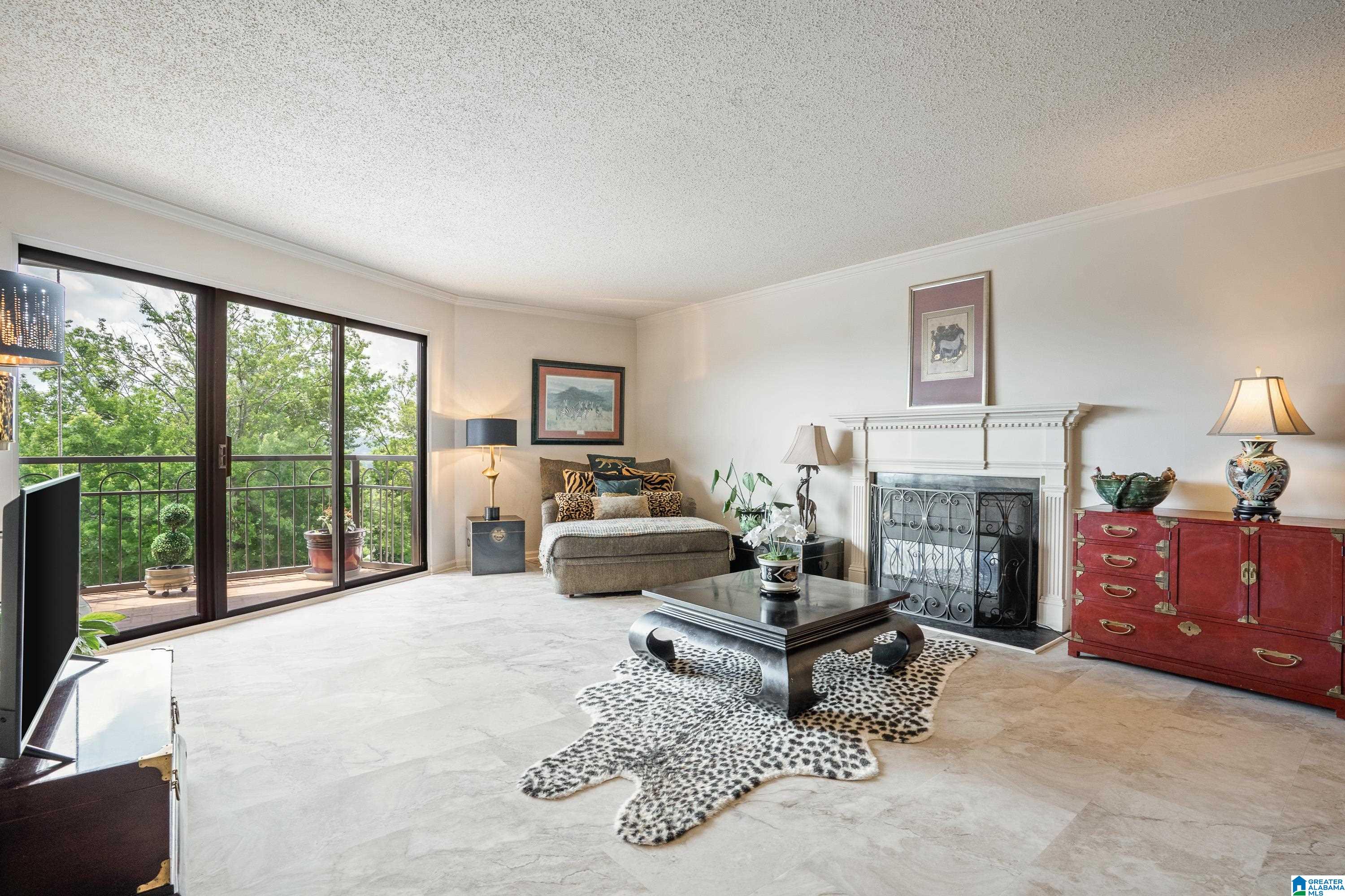 Photo 4 of Condo for sale at 1300 Beacon Pkwy E #302, Birmingham, AL 35209 | MLS# 21458798 | Listing updated on 2026-09-15
