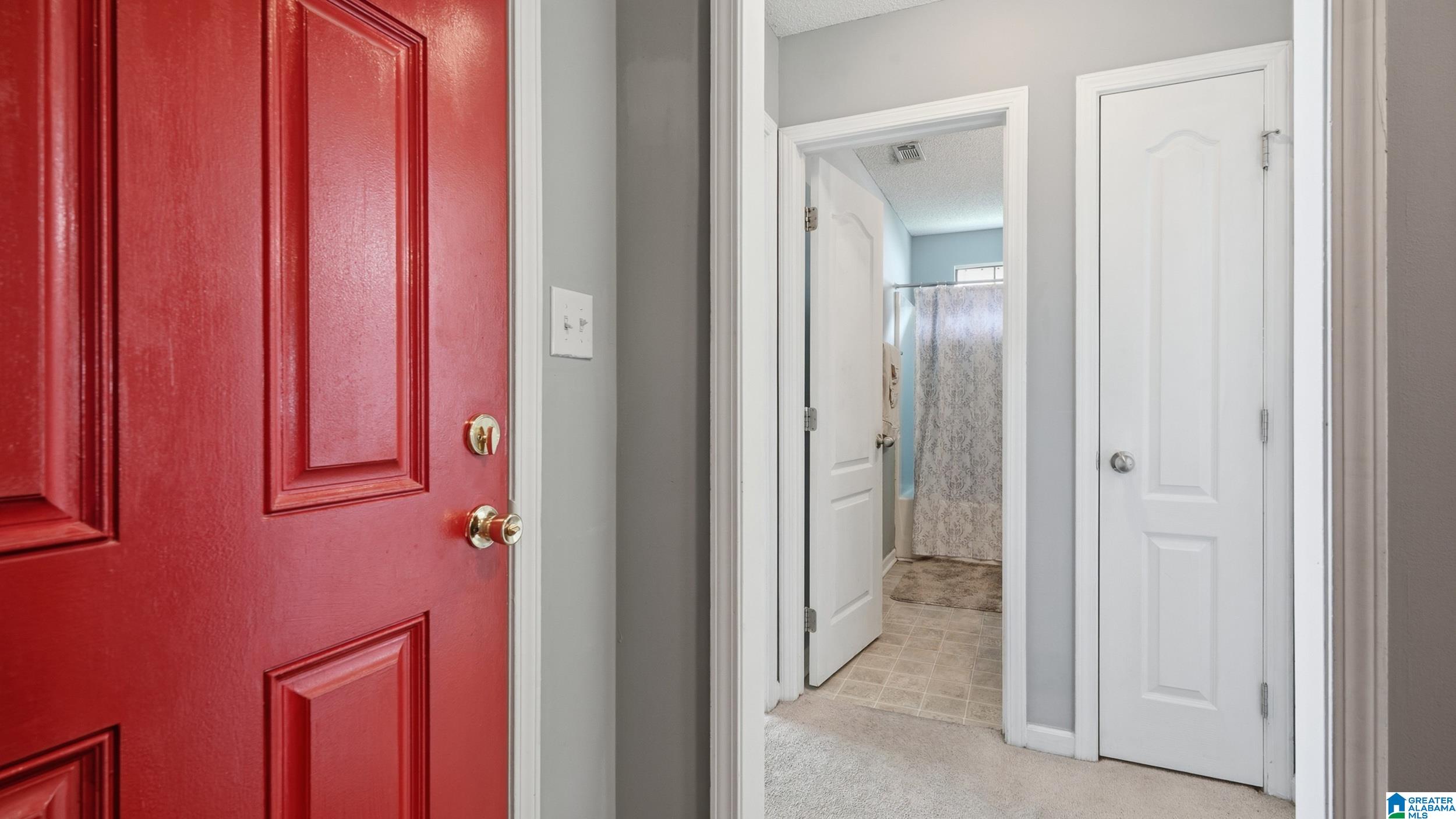 Photo 4 of Sale Pending at 5223 Gayle Ln, Bessemer, AL 35023 | MLS# 21458839 | Listing updated on 2026-09-11