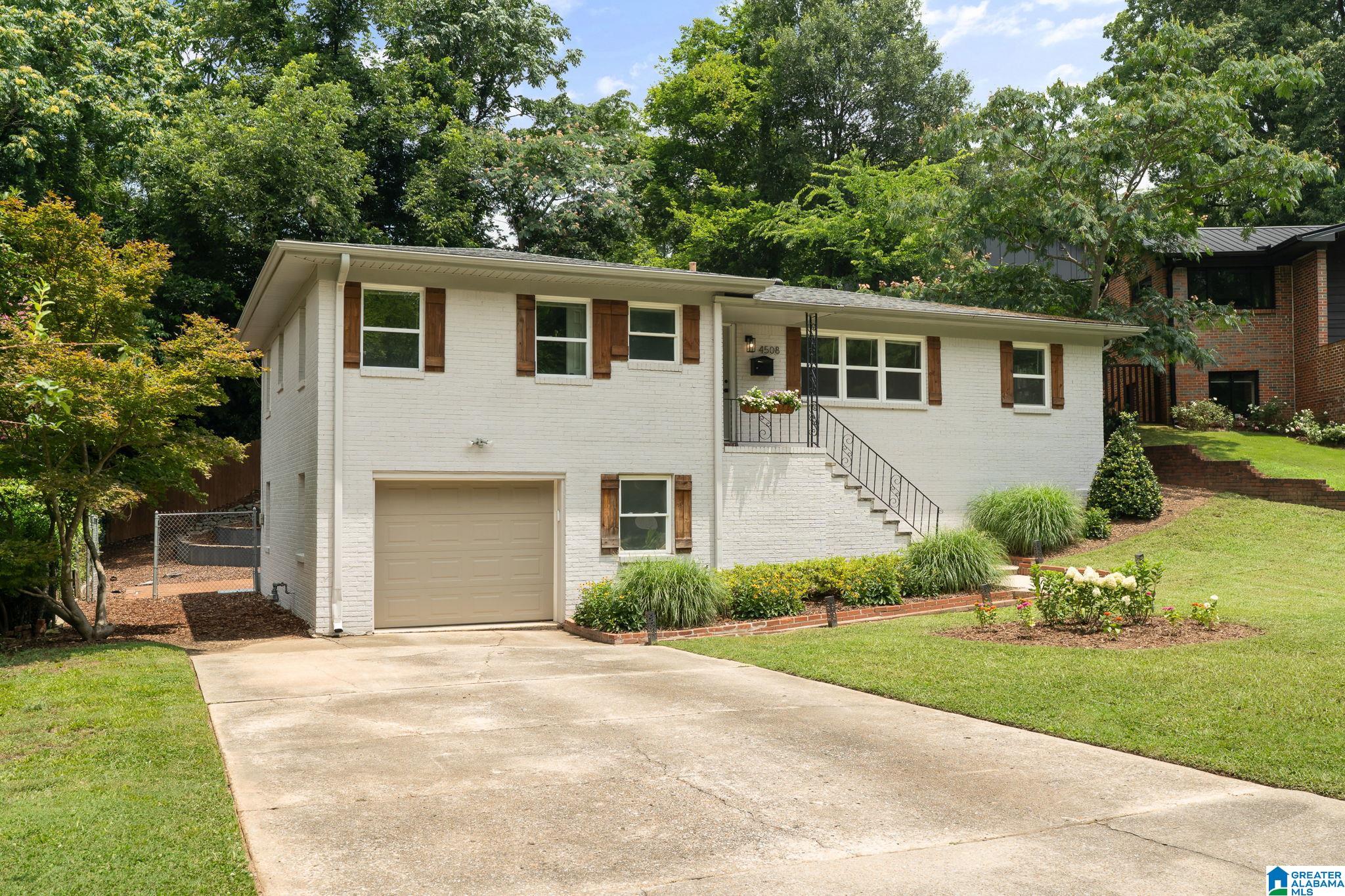 2nd image of 4508 Linpark Dr, Birmingham, AL 35222 | MLS# 21458855