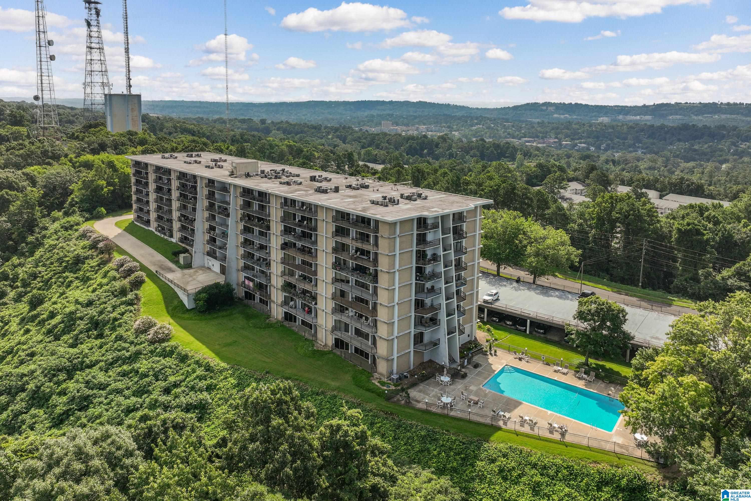 Photo 3 of Condo for sale at 1300 Beacon Pkwy #600, Birmingham, AL 35209 | MLS# 21458863 | Listing updated on 2026-07-22