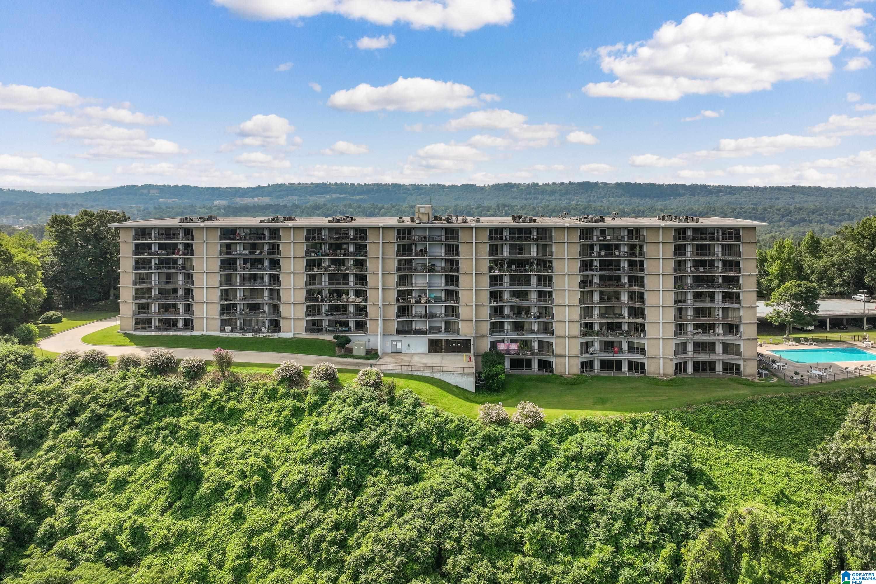 Photo 3 of Condo for sale at 1300 Beacon Pkwy #600, Birmingham, AL 35209 | MLS# 21458863 | Listing updated on 2026-07-22