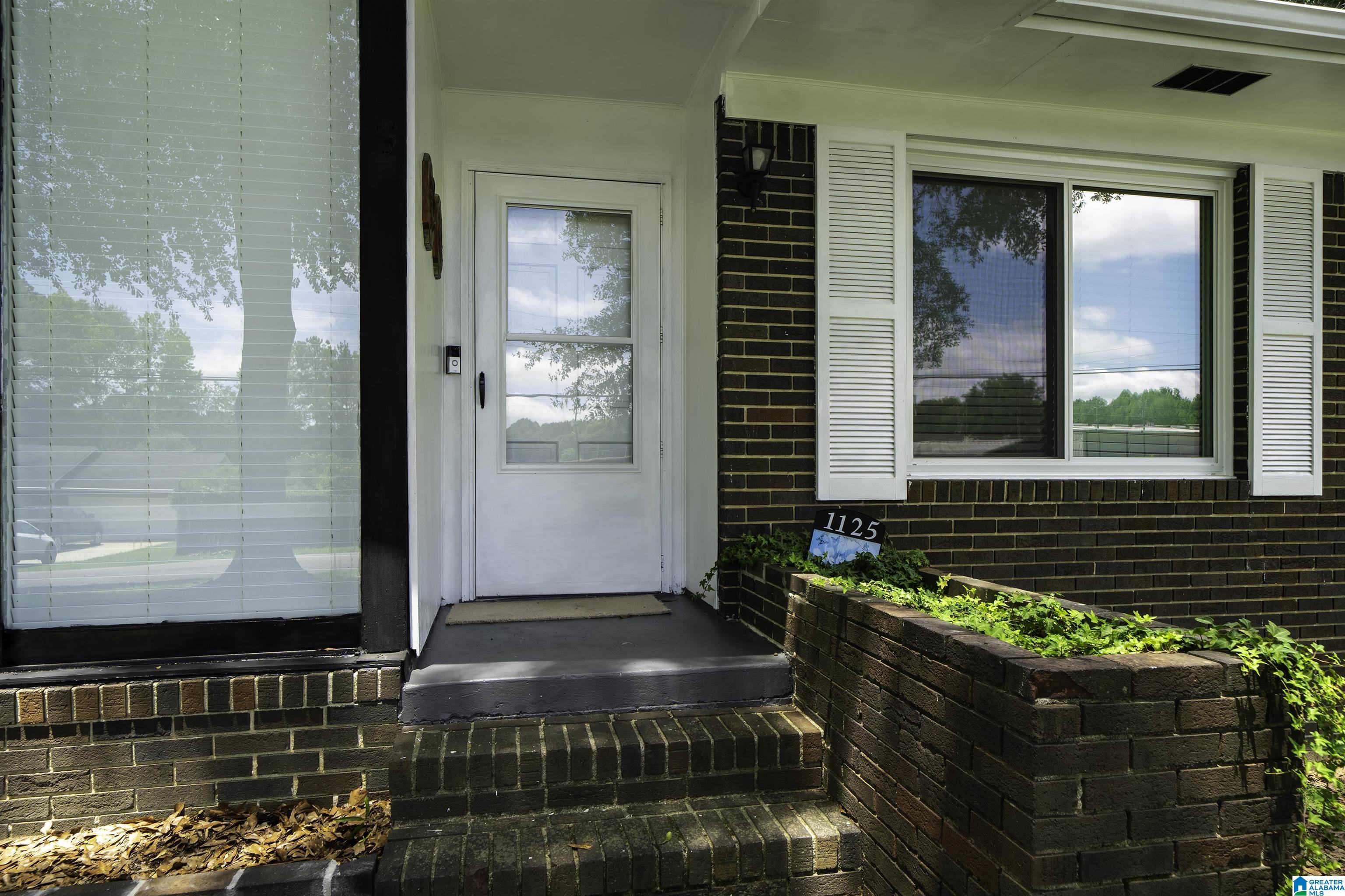 4th image of 1125 Jackson Dr, Bessemer, AL 35023 | MLS# 21458906