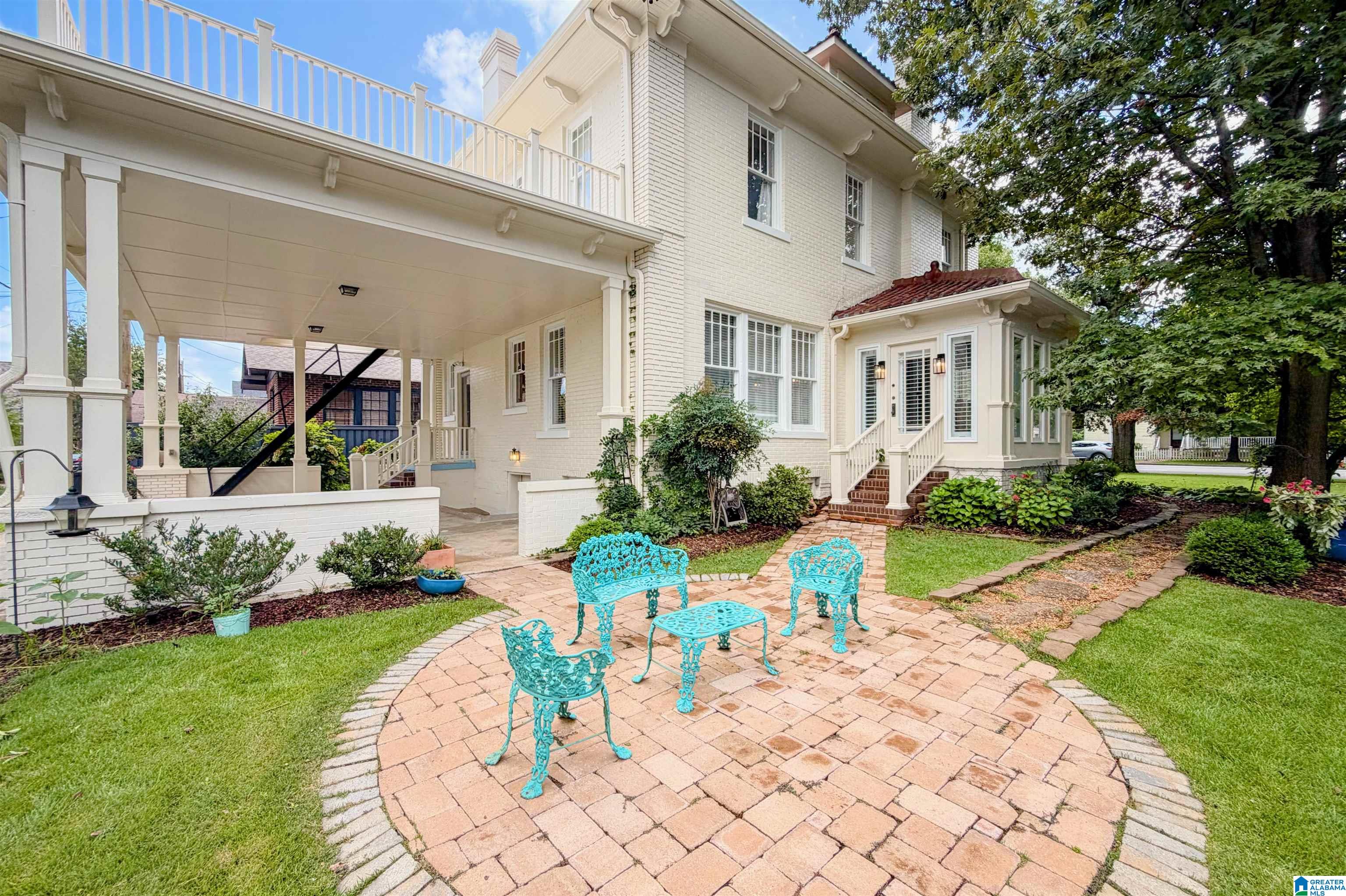 Photo 3 of Single family home for sale at 601 Oak St NE, Decatur, AL 35601 | MLS# 21458952 | Listing updated on 2026-09-03